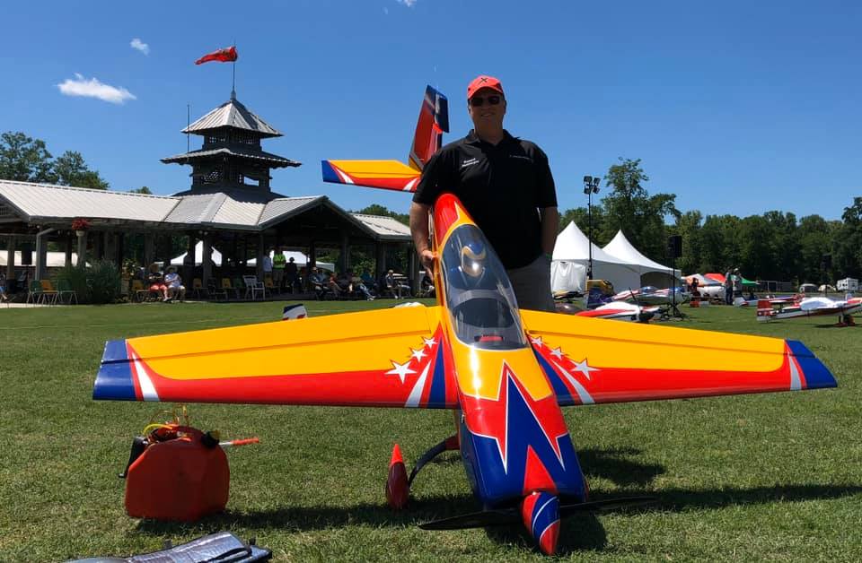 104" Extra 300 V2 Pilot's Wing - Yellow/Red
