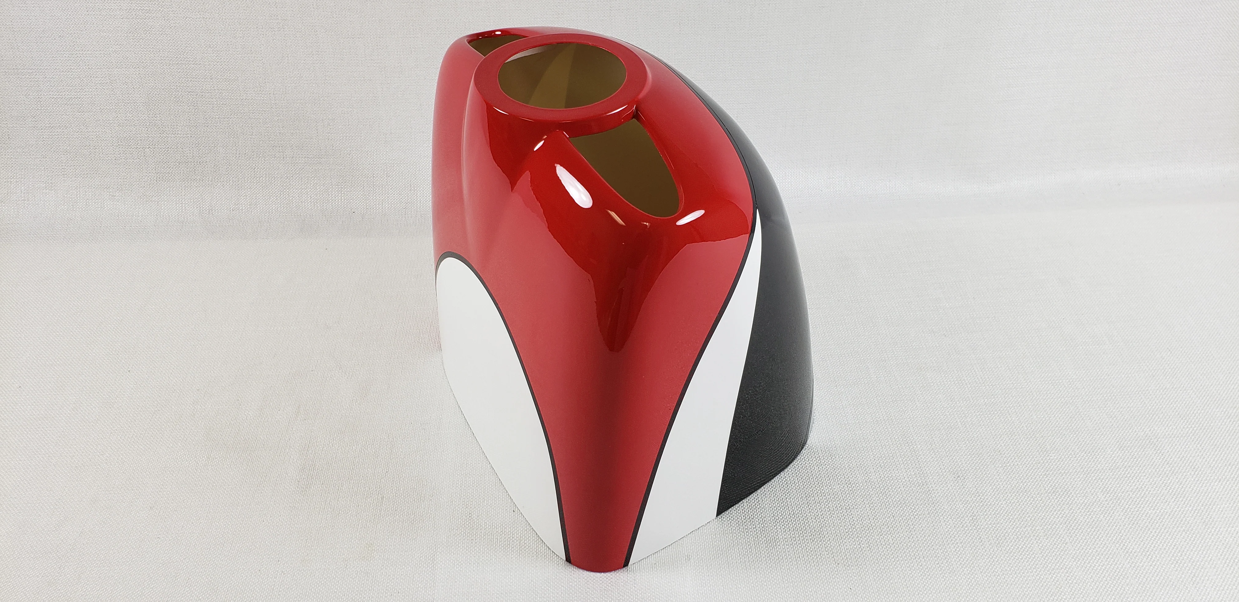 48" Edge 540T V2 Cowl- White/Red