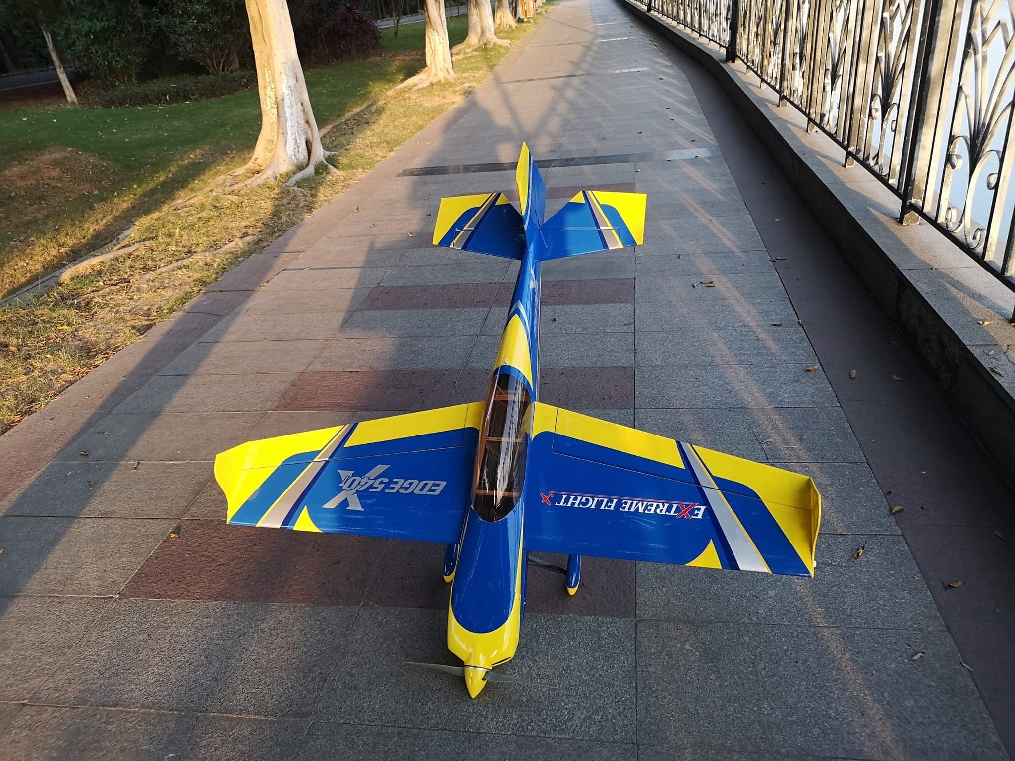 EF - 48" Edge 540T V2 PLUS - Blue/Yellow - Image 5