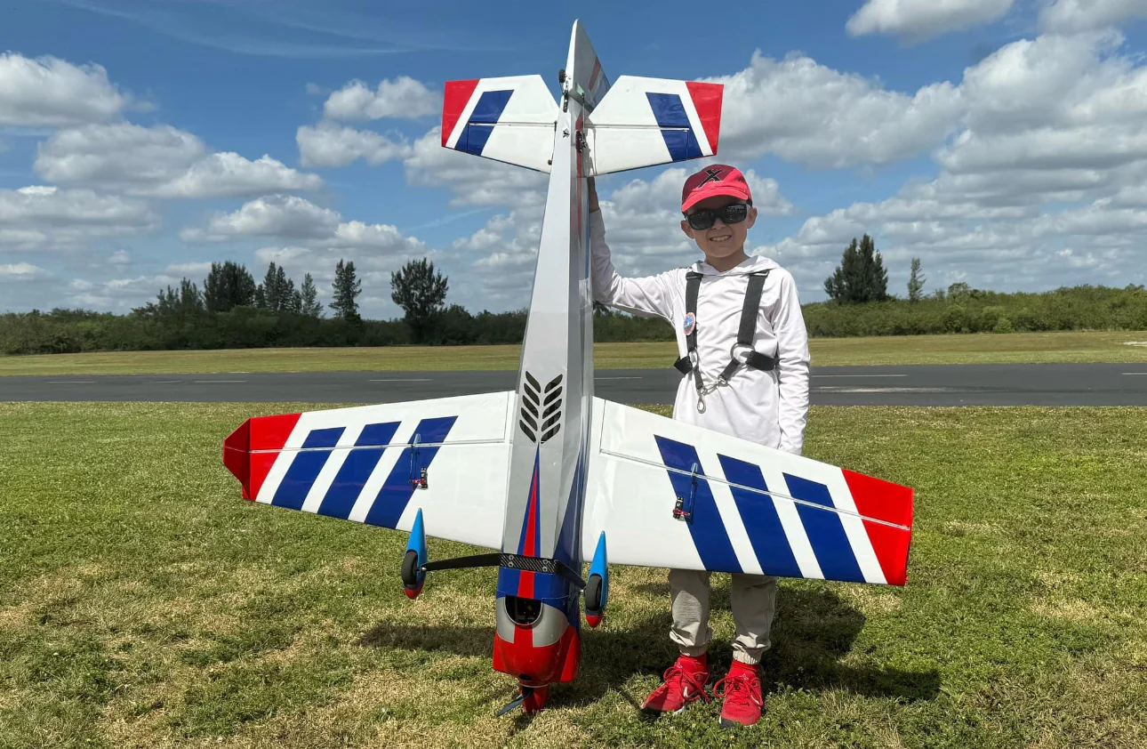 EF - 60" Laser - White/Red/Blue - RxR - Image 4