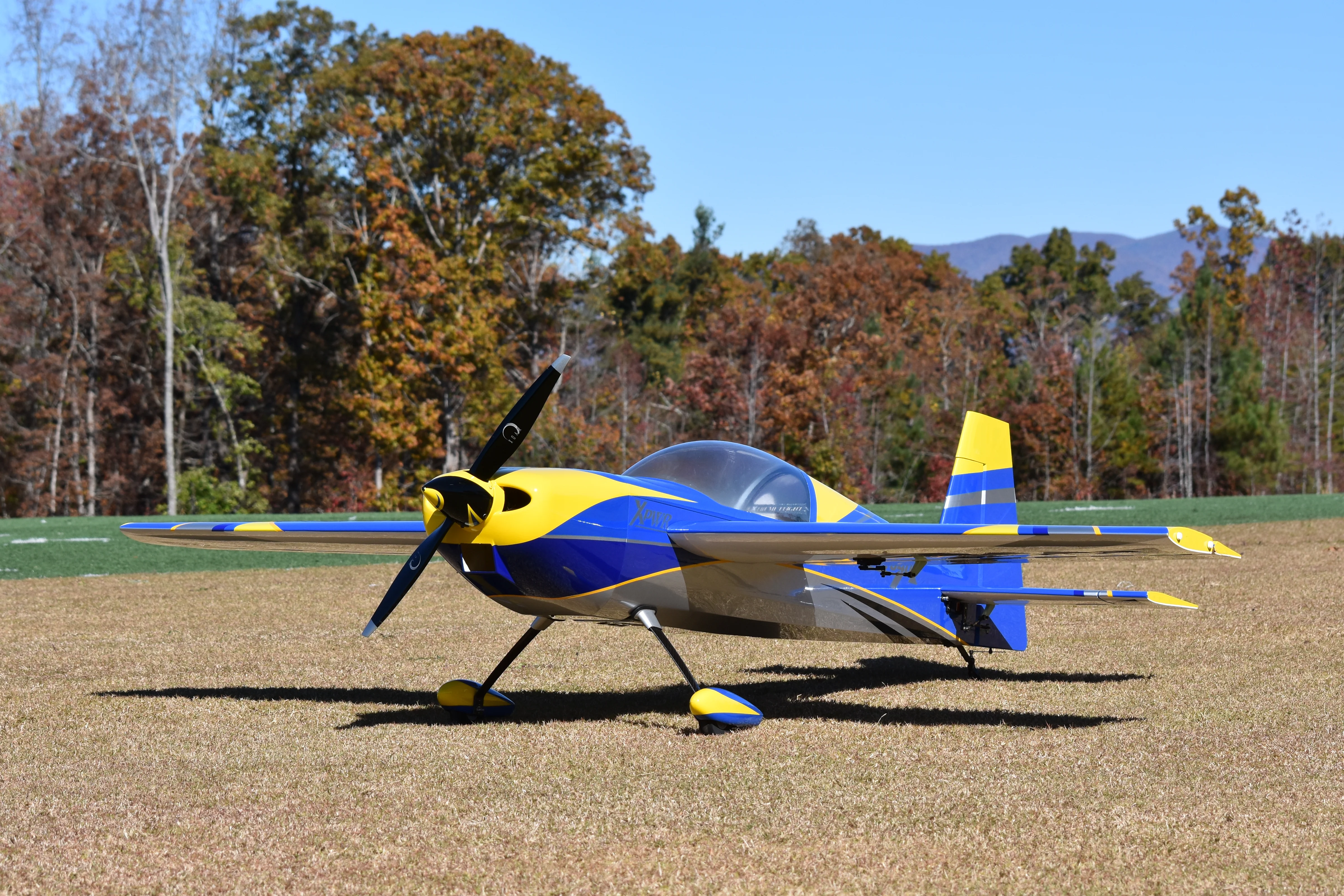 EF - 78" Edge 540 - Blue/Yellow - Image 7