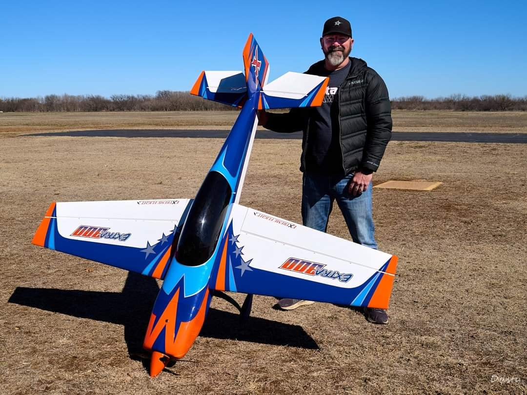 EF - 78" Extra 300 V3 - Orange/Blue - Image 4
