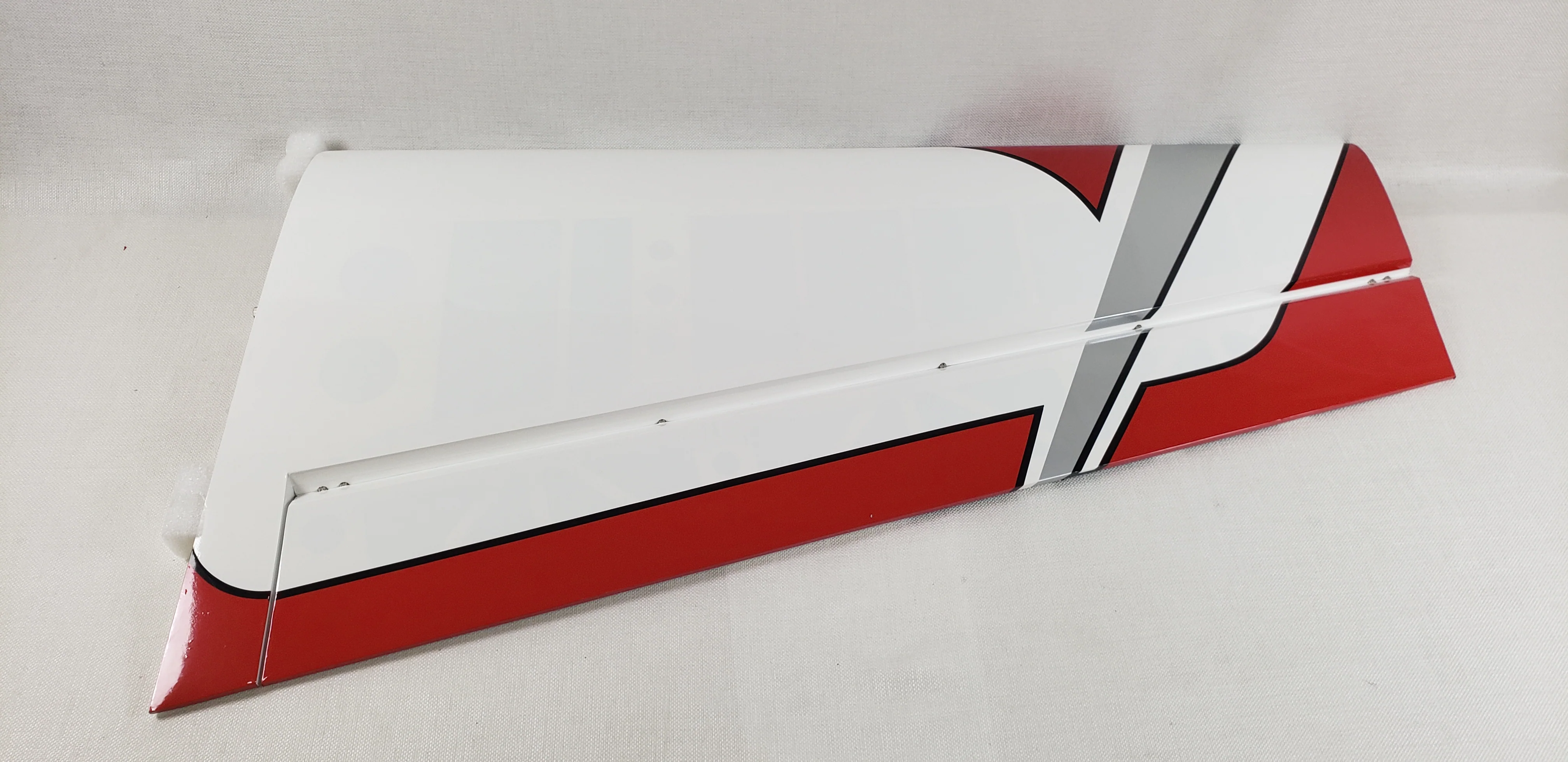 85" Edge 540T - Wing w/control horn - Image 4