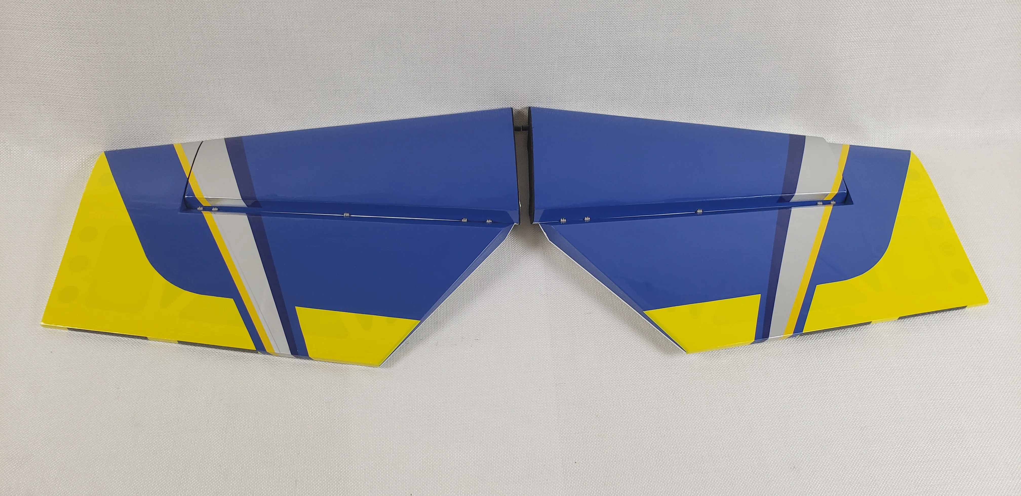 85" Edge 540T - Stab/Elevator Set w/ control horns - Image 2