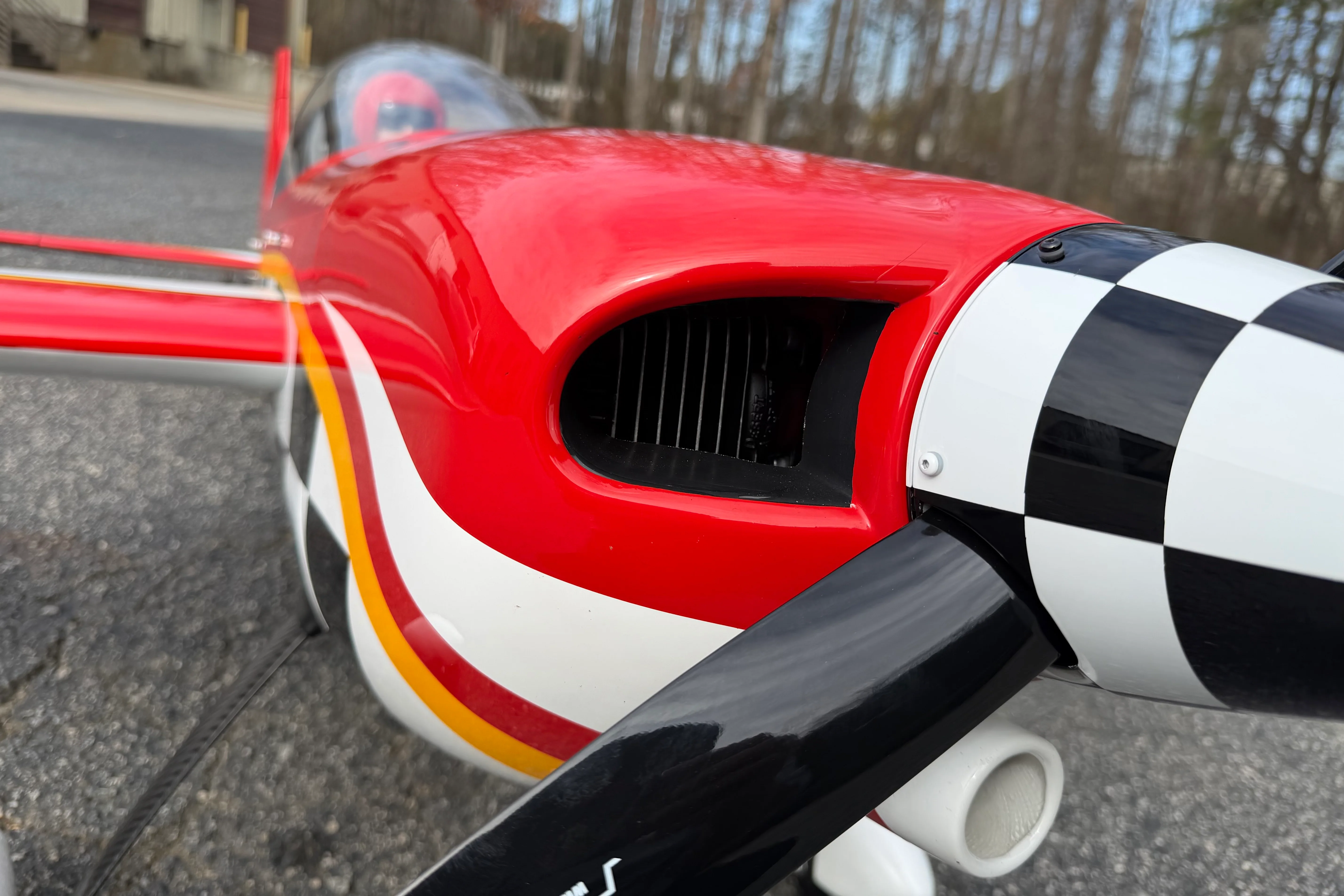 EF - 100" Slick 580 EXP V3 - Red/White 10th Anniversary Scheme - Image 9