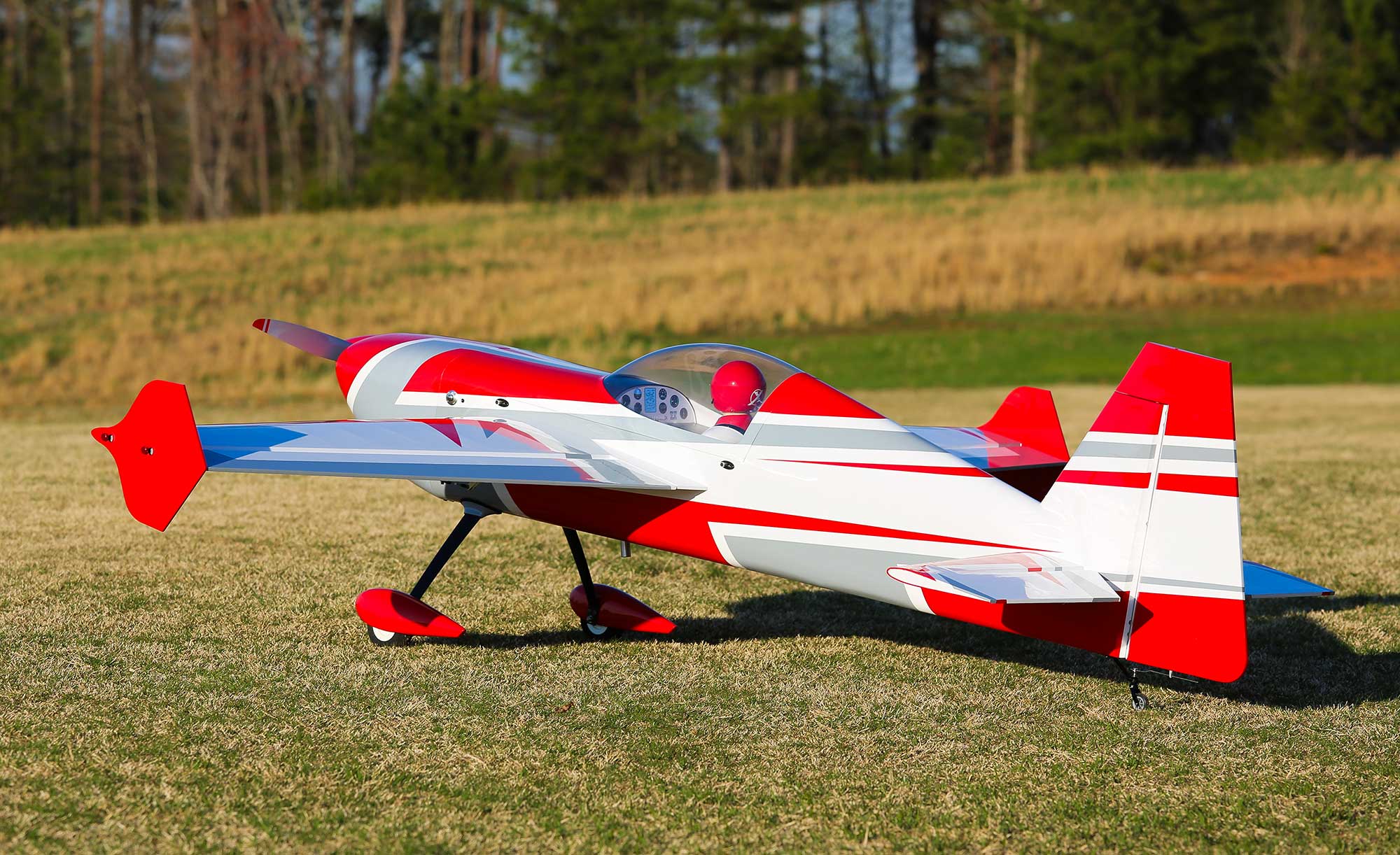 EF - 104" Extra 260 - White/Red - Image 4