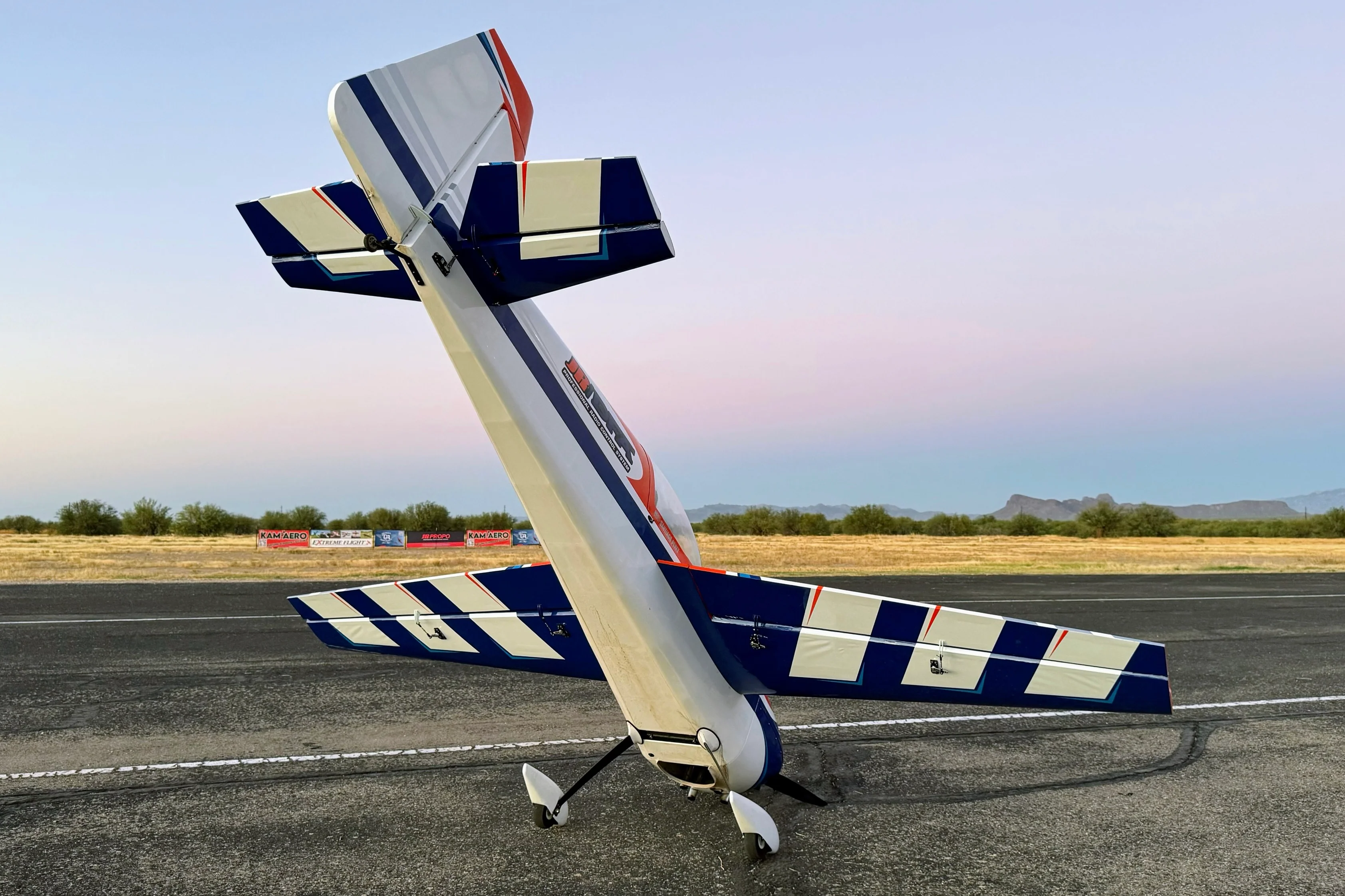 EF - 120" Extra 260 - Orange/Blue (Santi Scheme) - Image 3