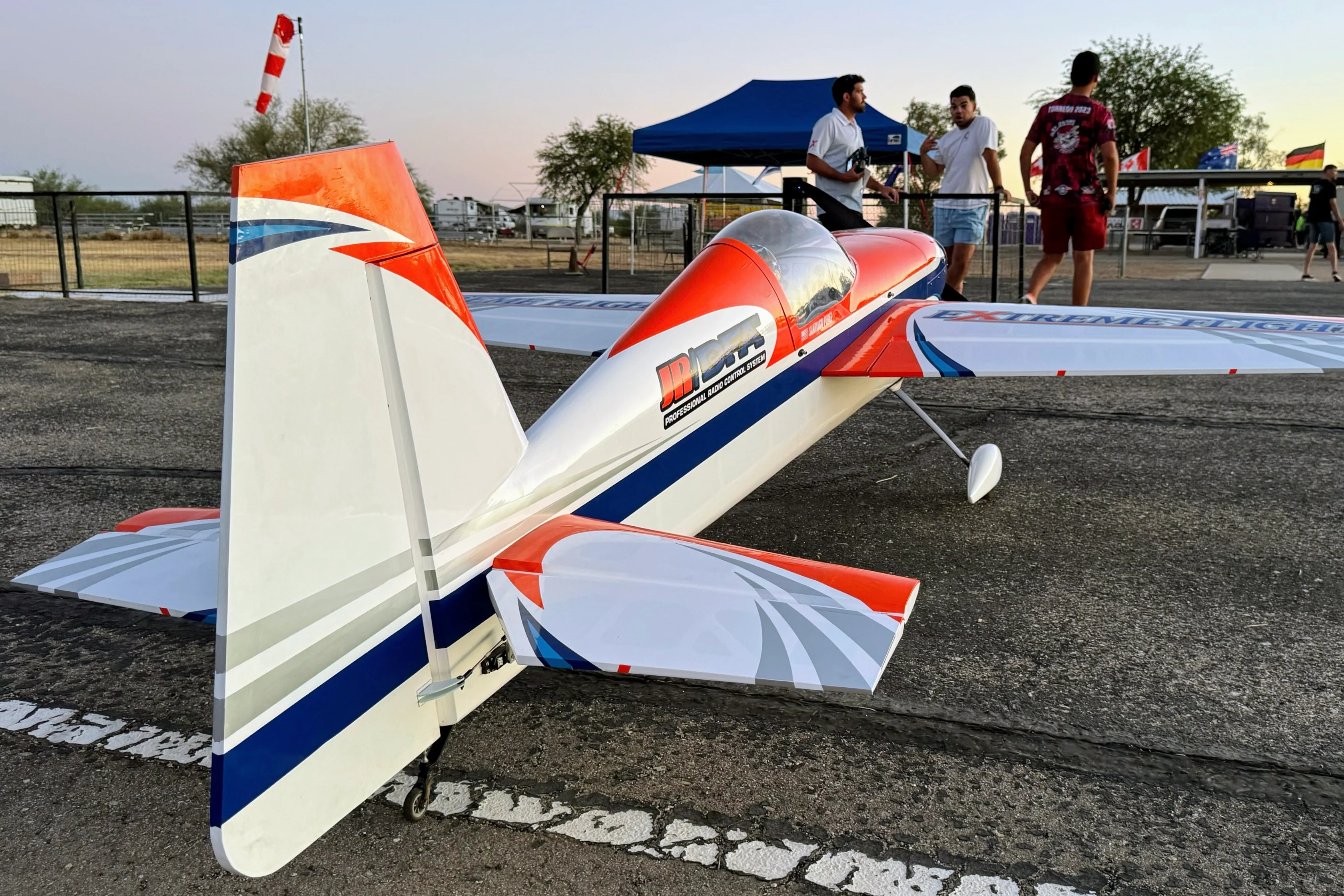 EF - 120" Extra 260 - Orange/Blue (Santi Scheme) - Image 7