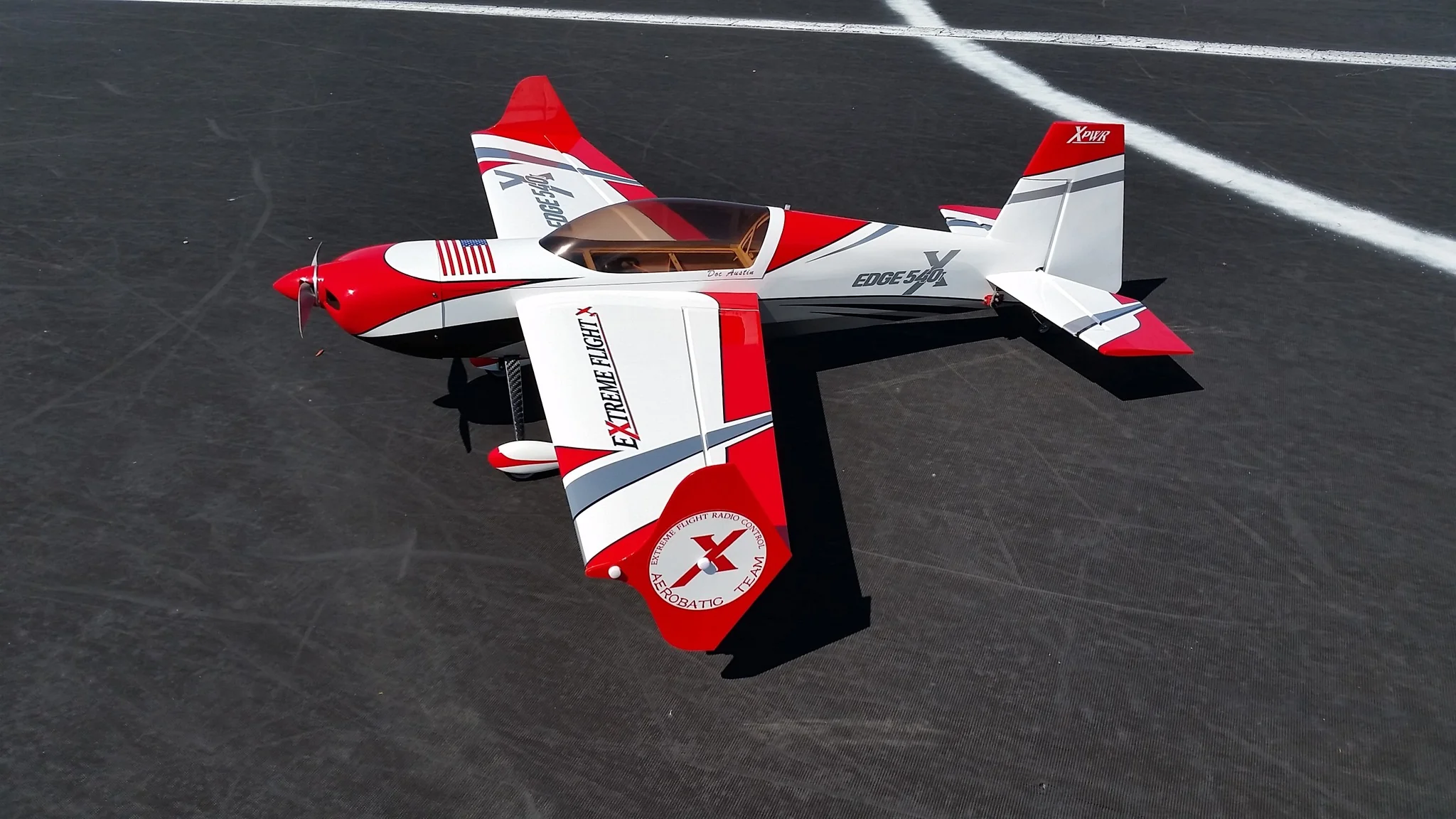EF - 48" Edge 540T V2 PLUS - White/Red - Image 5