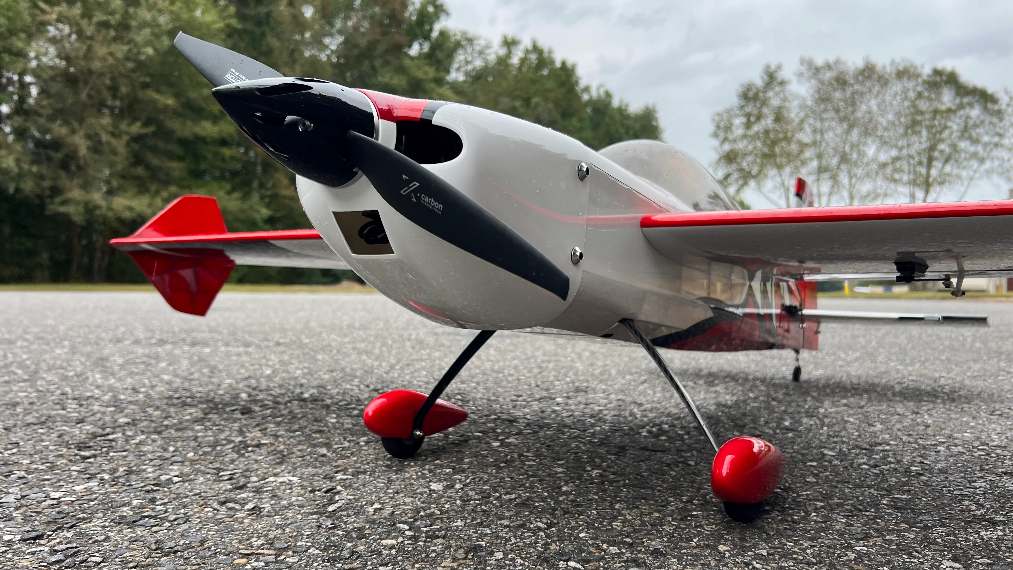 EF - 60" Edge 540T CNC - Dark Red/White - ARF - Image 5