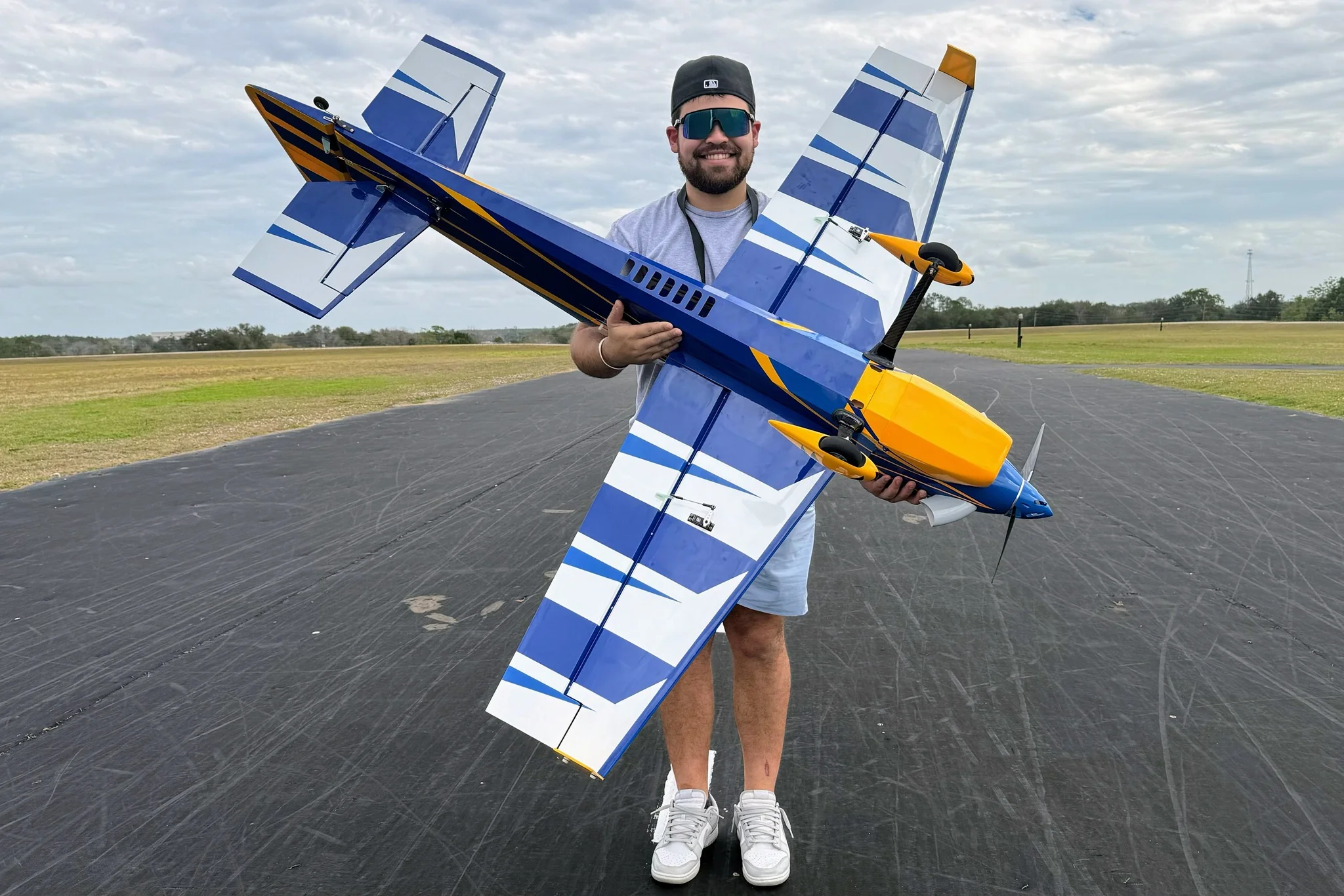 EF - 69" Turbo Raven V2 - Blue/Yellow - ARF - Image 6