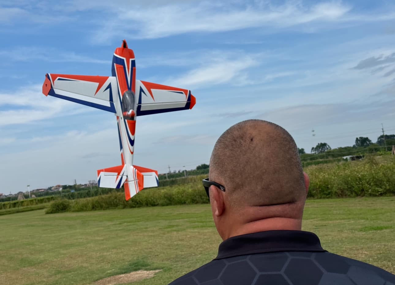 EF - 75" Extra 260 - Orange/Blue - Image 9