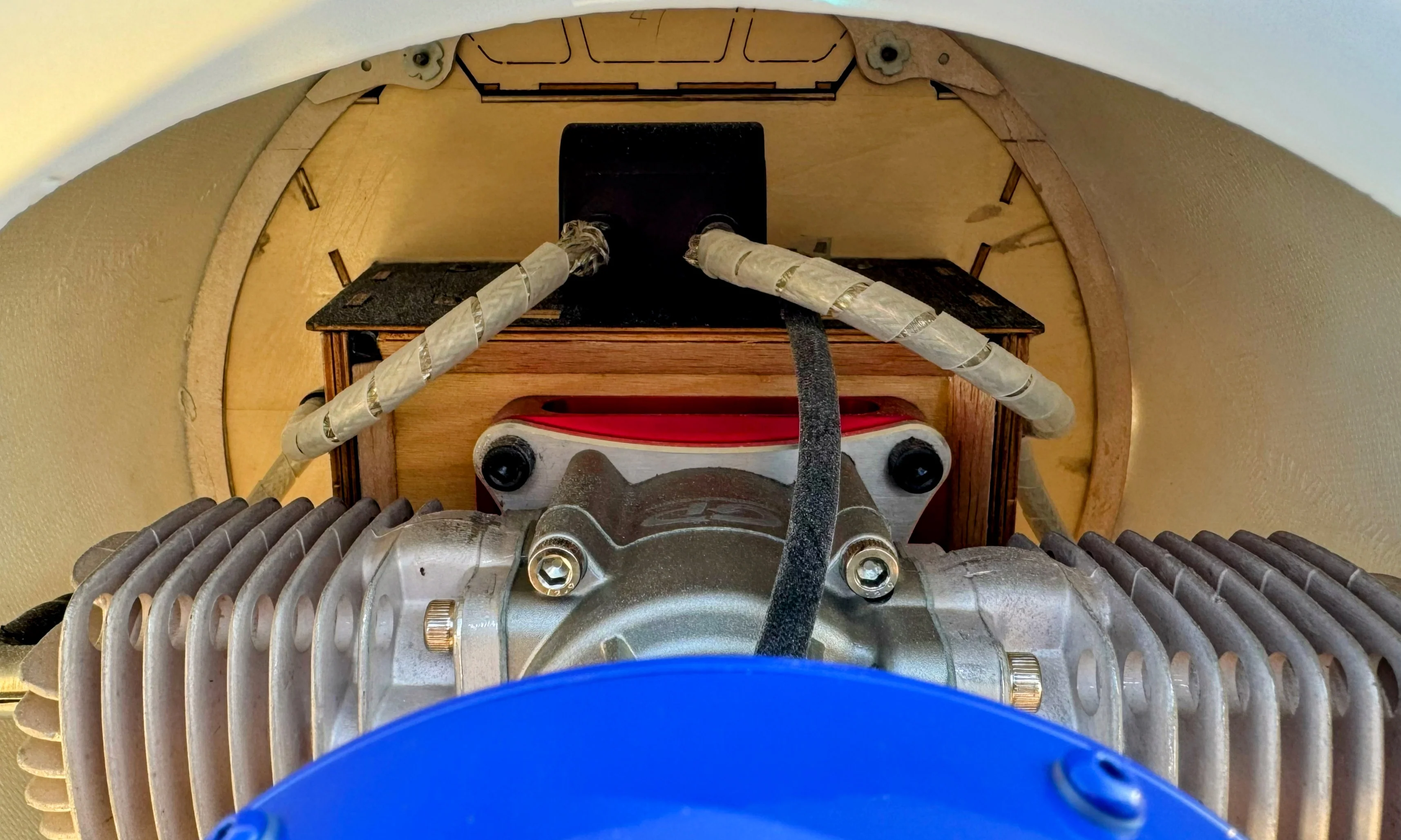 Legacy - 85" Muscle Bipe - Blue/White - 2 CYLINDER - Image 15