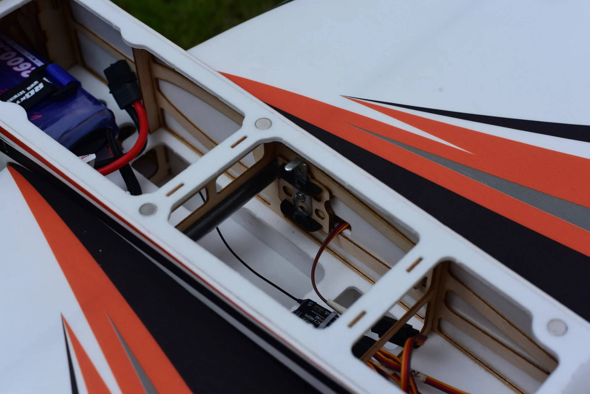 PNP - SW - 48" Angel F3A - WHITE/ORANGE - Image 8