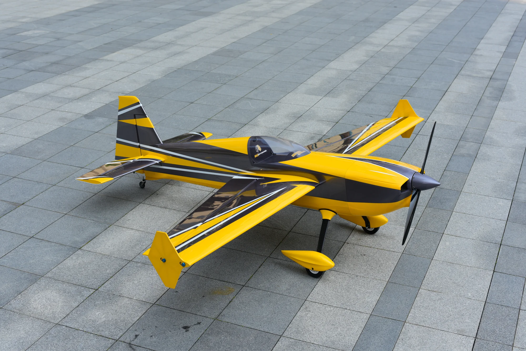RUDDER - 85" Edge 540 - SW - Image 2