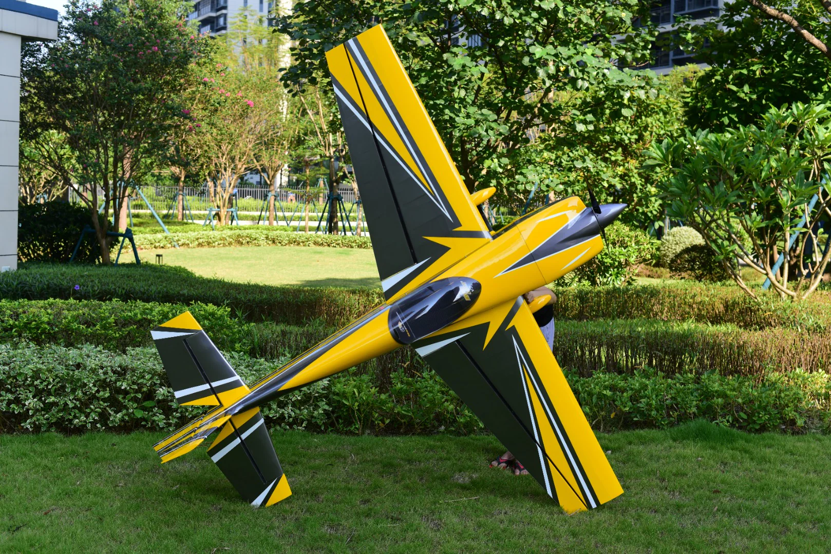 SW - 104" Edge 540 V3 - Grey/Yellow (F) - Image 10