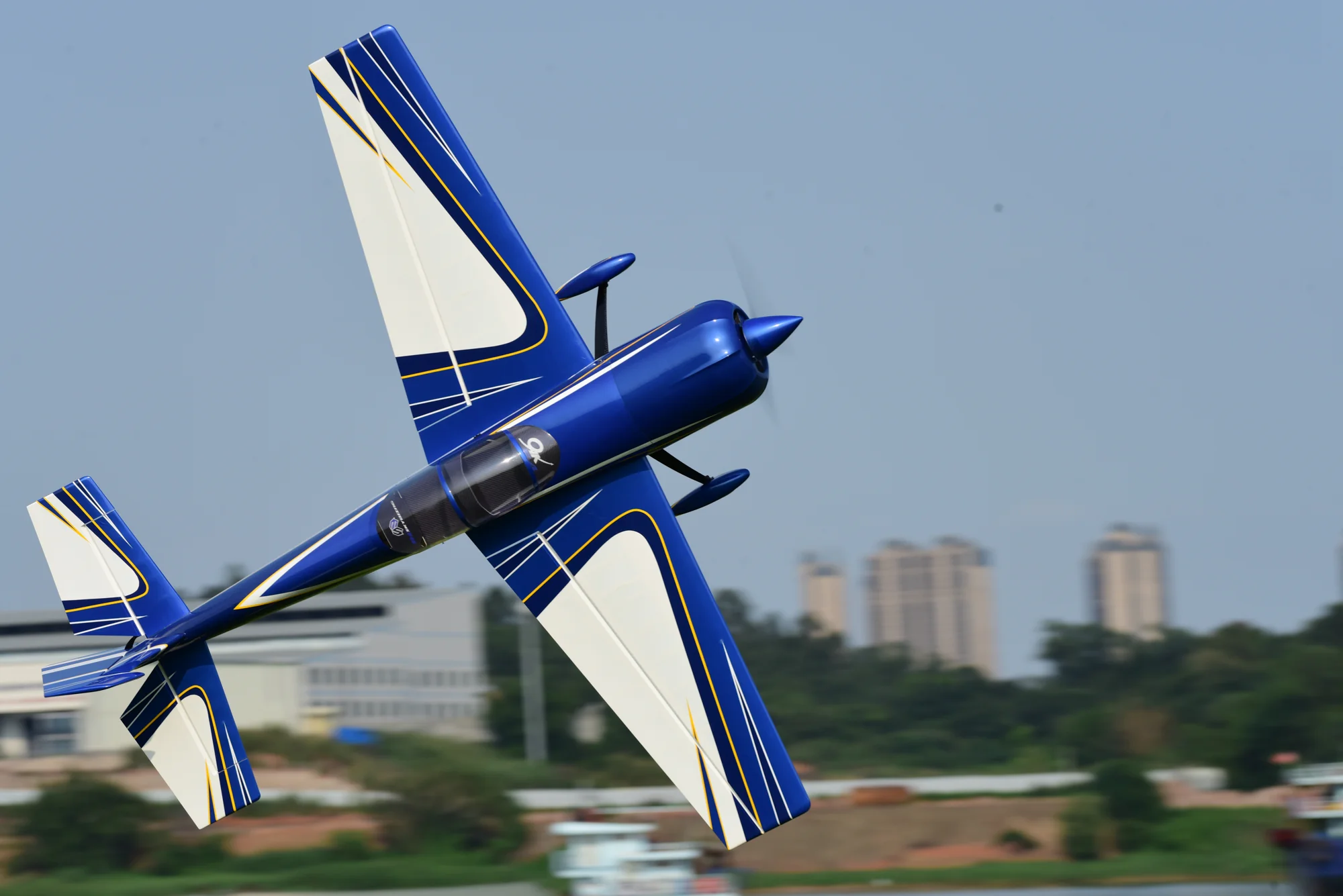 SW 104" Yak 54 - COWL - Image 2