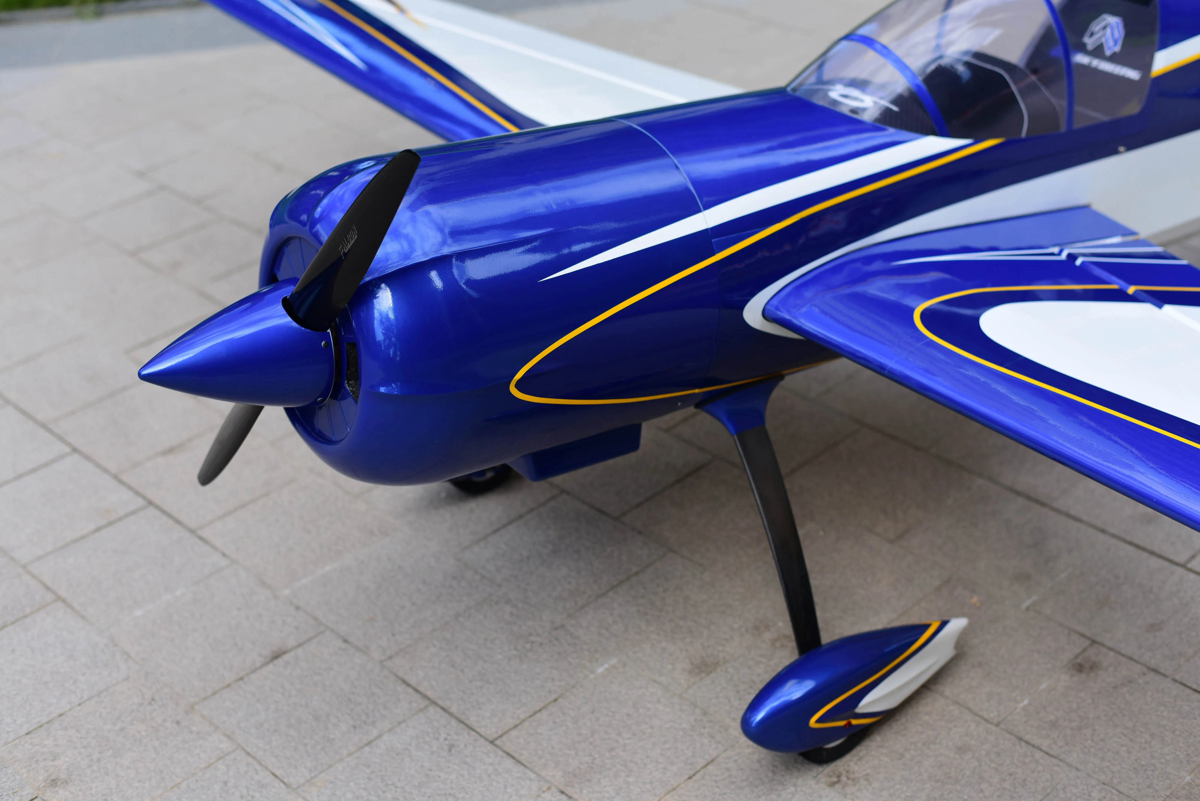 SW - 104" YAK 54 - WHITE/BLUE - (A) - Image 10