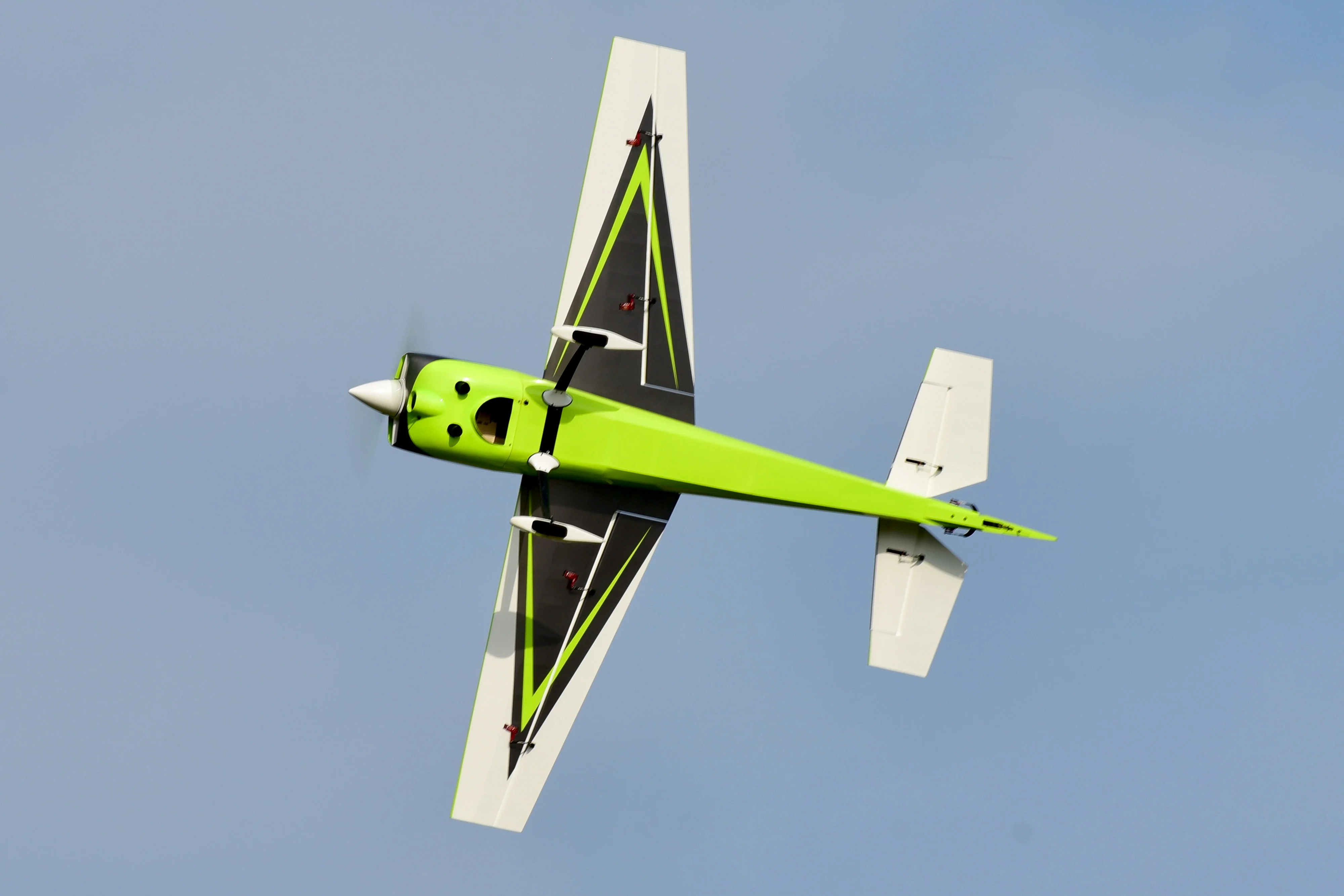 SW - 116" Edge 540 - Green/Charcoal/White (D) - Image 3