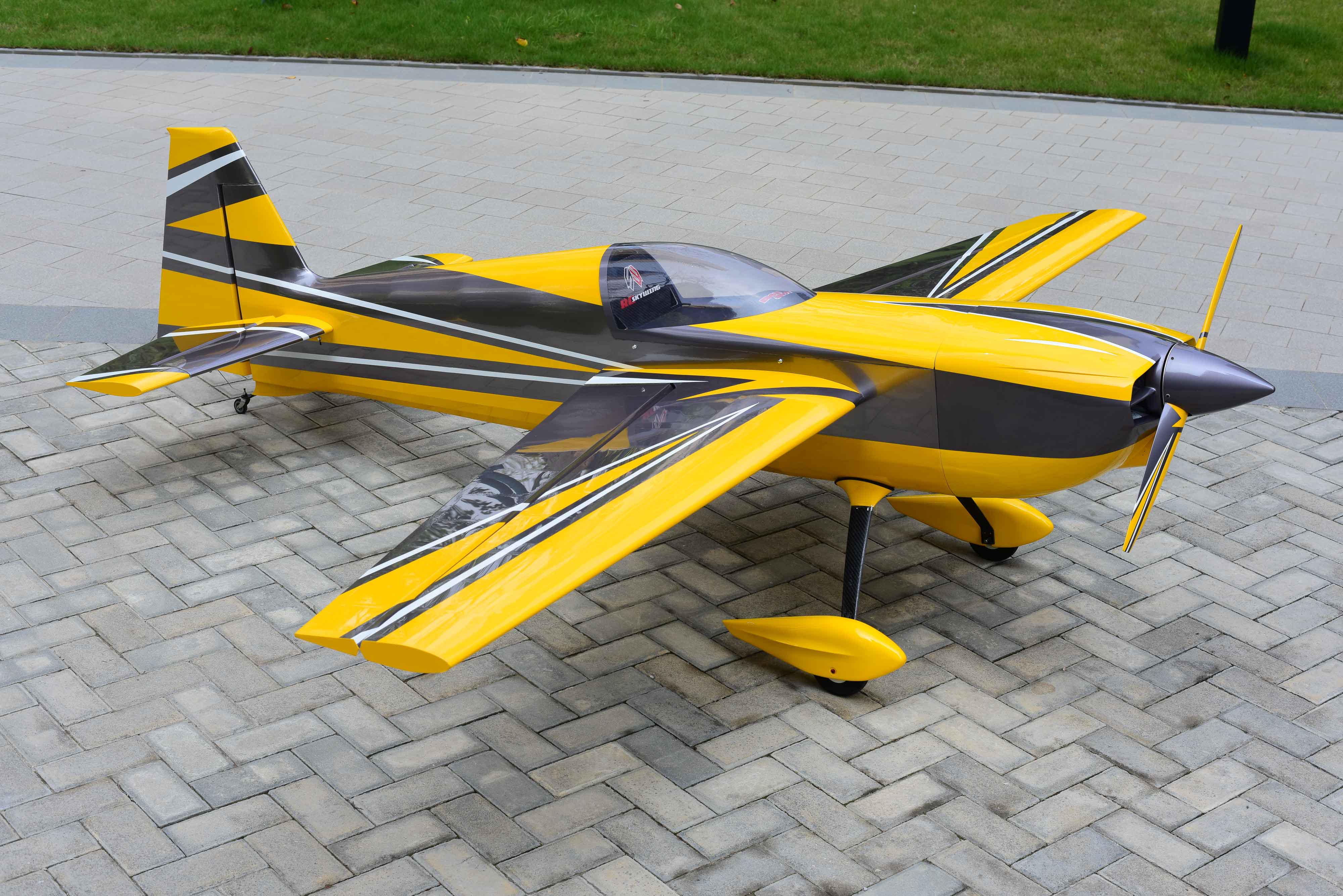 SW - 116" Edge 540 - Yellow/Charcoal/White (F) - Image 11