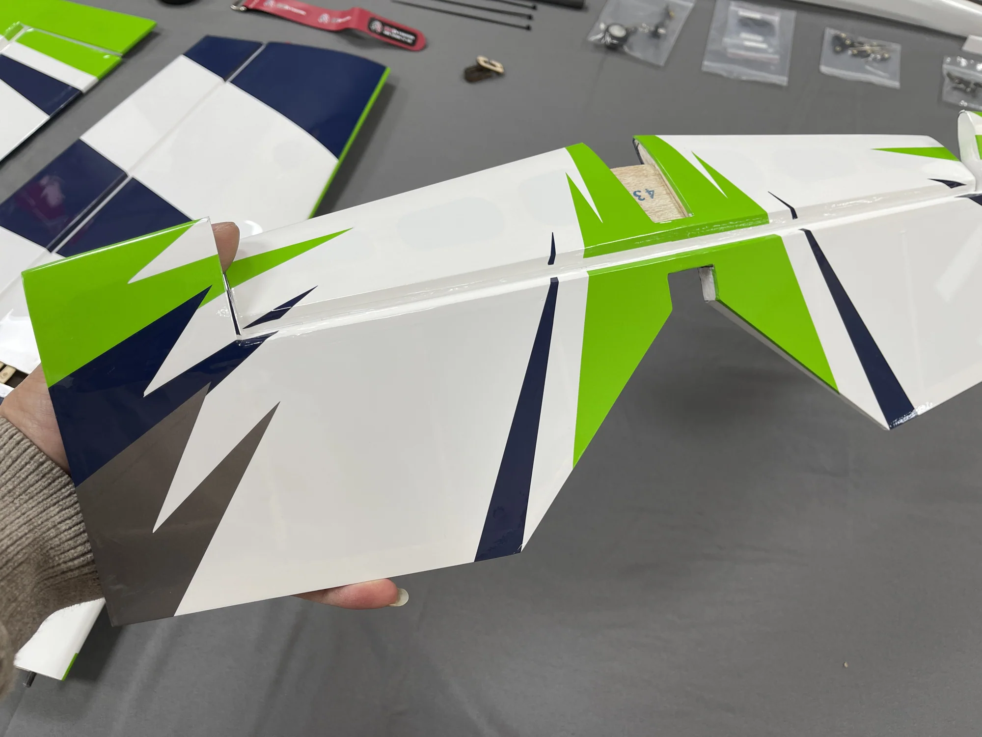 SW - 48" Slick 360 V2 - White/Green Scheme C - ARF - Image 10