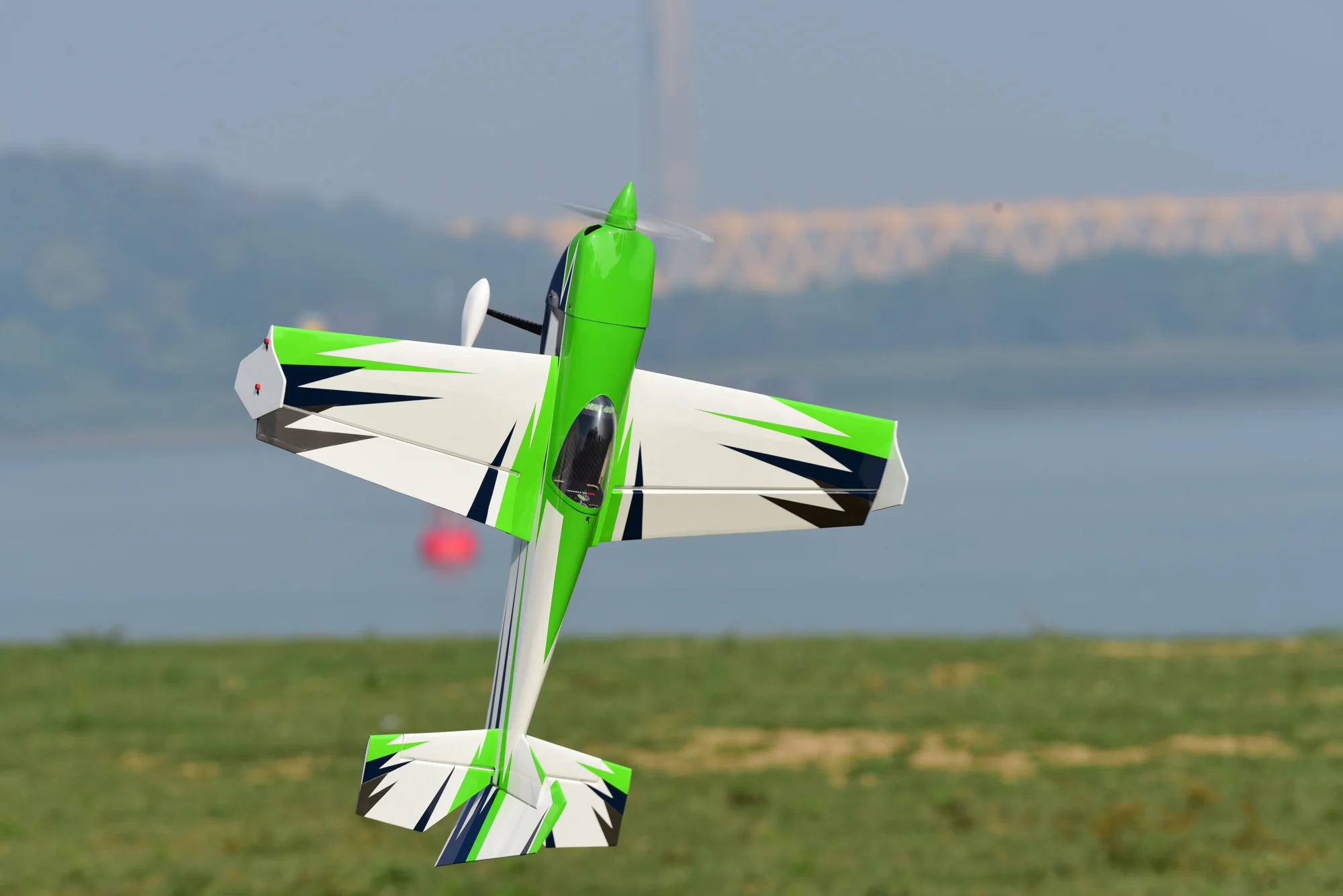SW - 48" Slick 360 V2 - White/Green Scheme C - PNP - Image 6