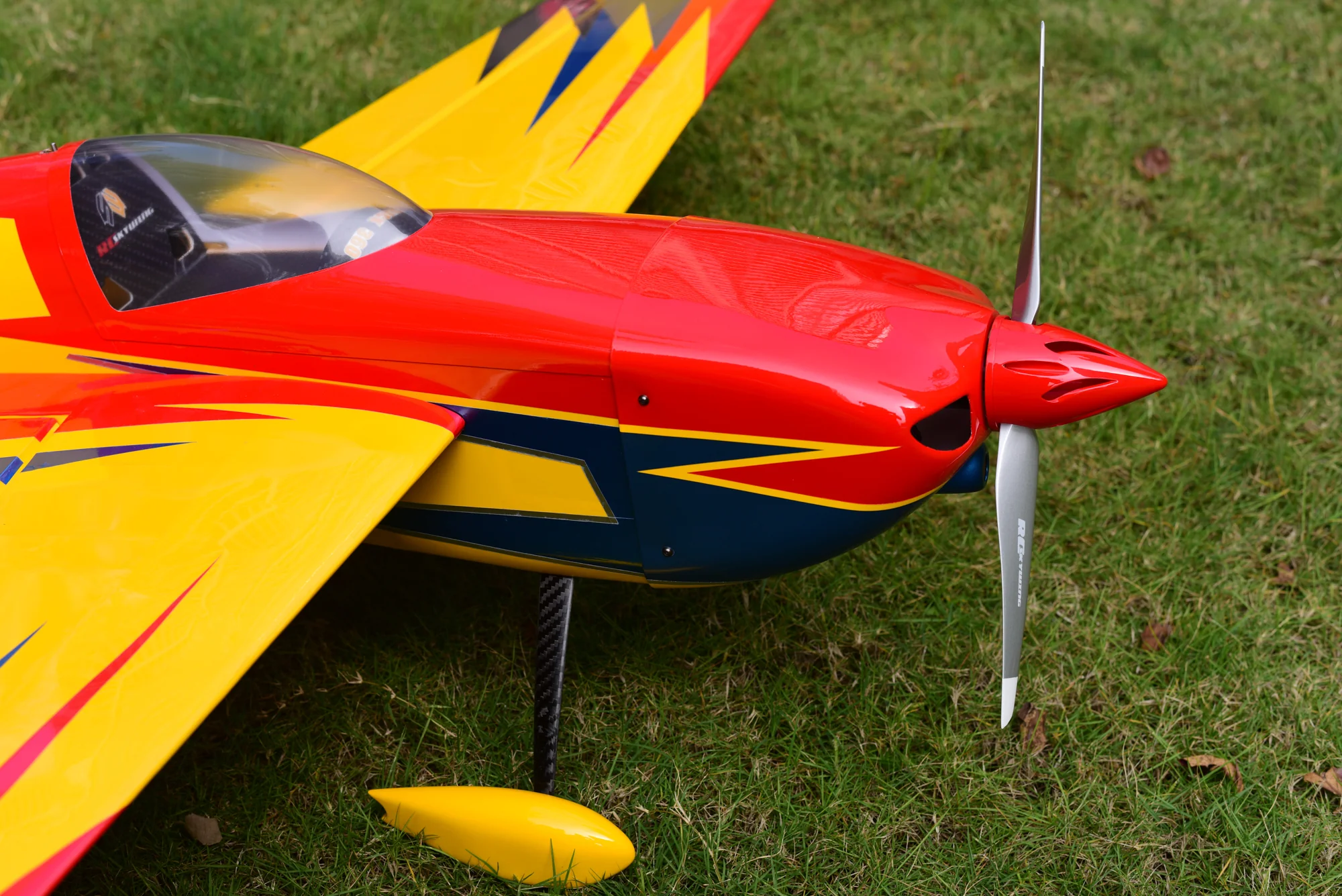 SW - 48" Slick 360 V2 - Yellow/Red Scheme D - ARF - Image 6