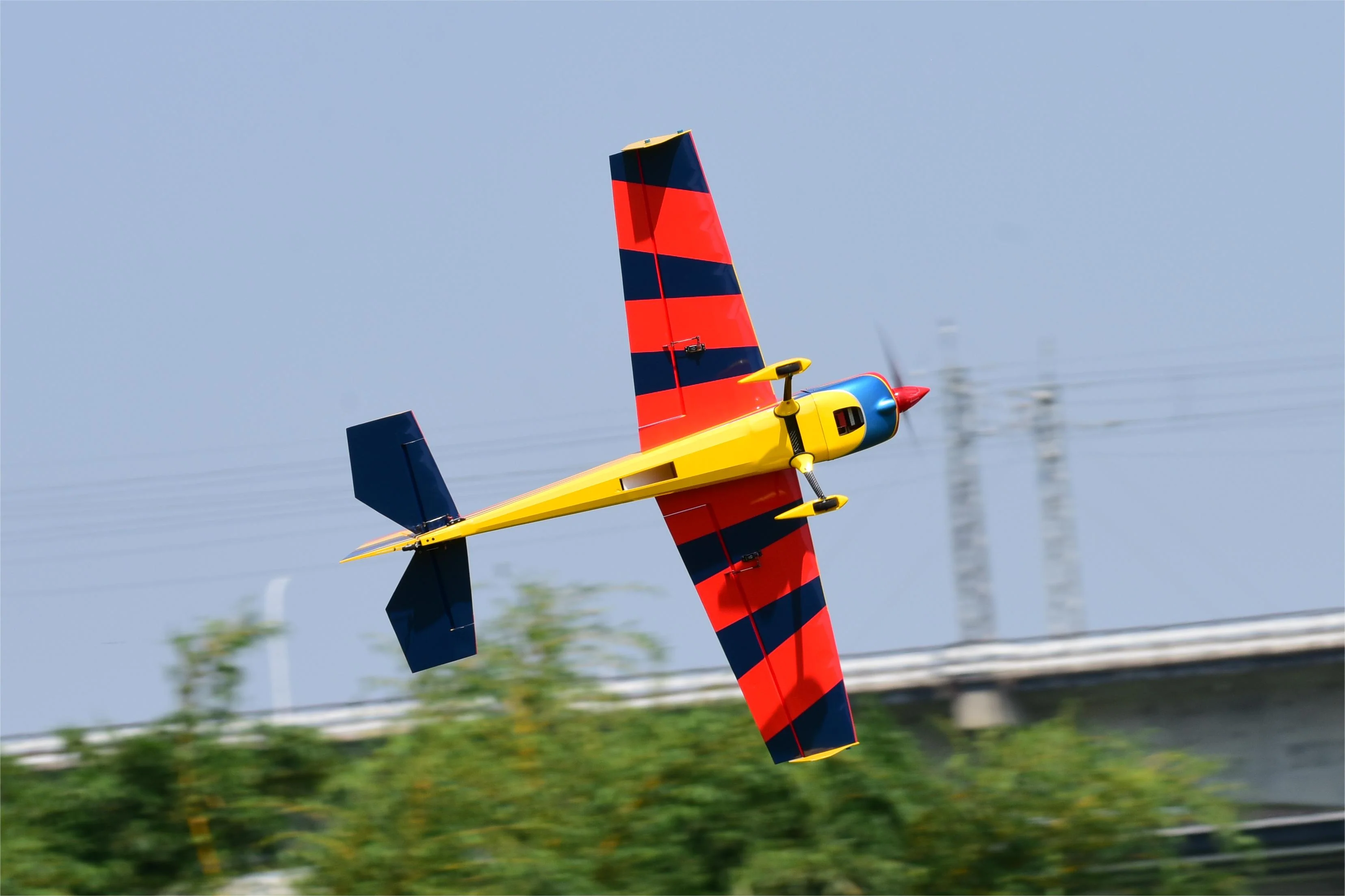 SW - 61" Slick 360 V3 - Yellow/Red/Met Blue (D) - ARF - Image 2