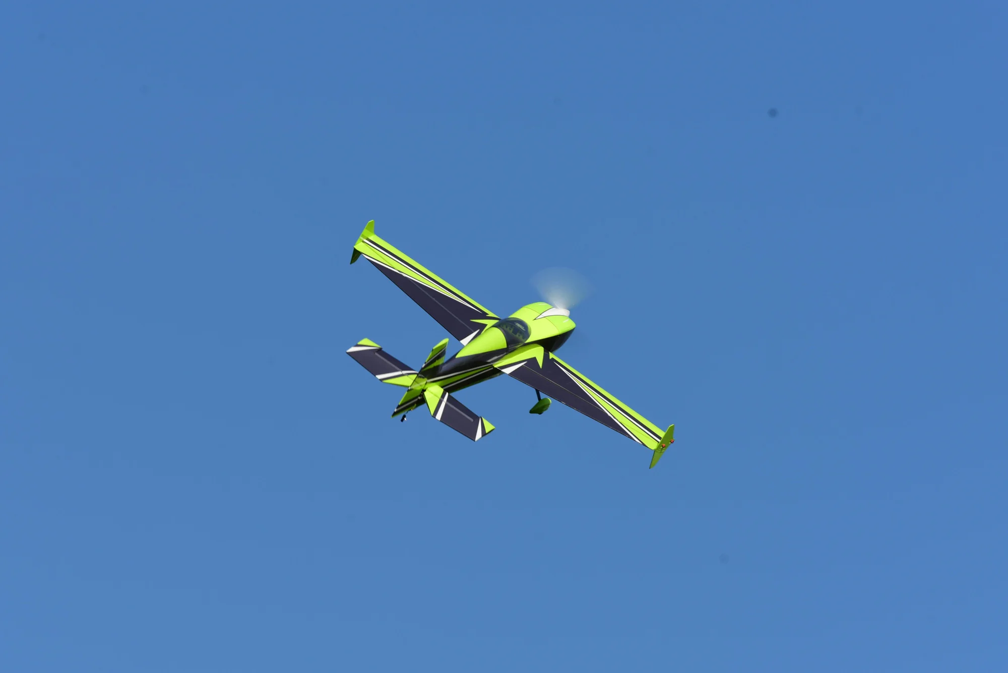 SW - 67" Edge 540 - Grey/Green (D) PNP - Image 6