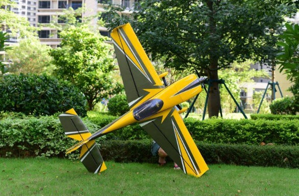 SW - 67" Edge 540 - Grey/Yellow (F) - ARF - Image 3