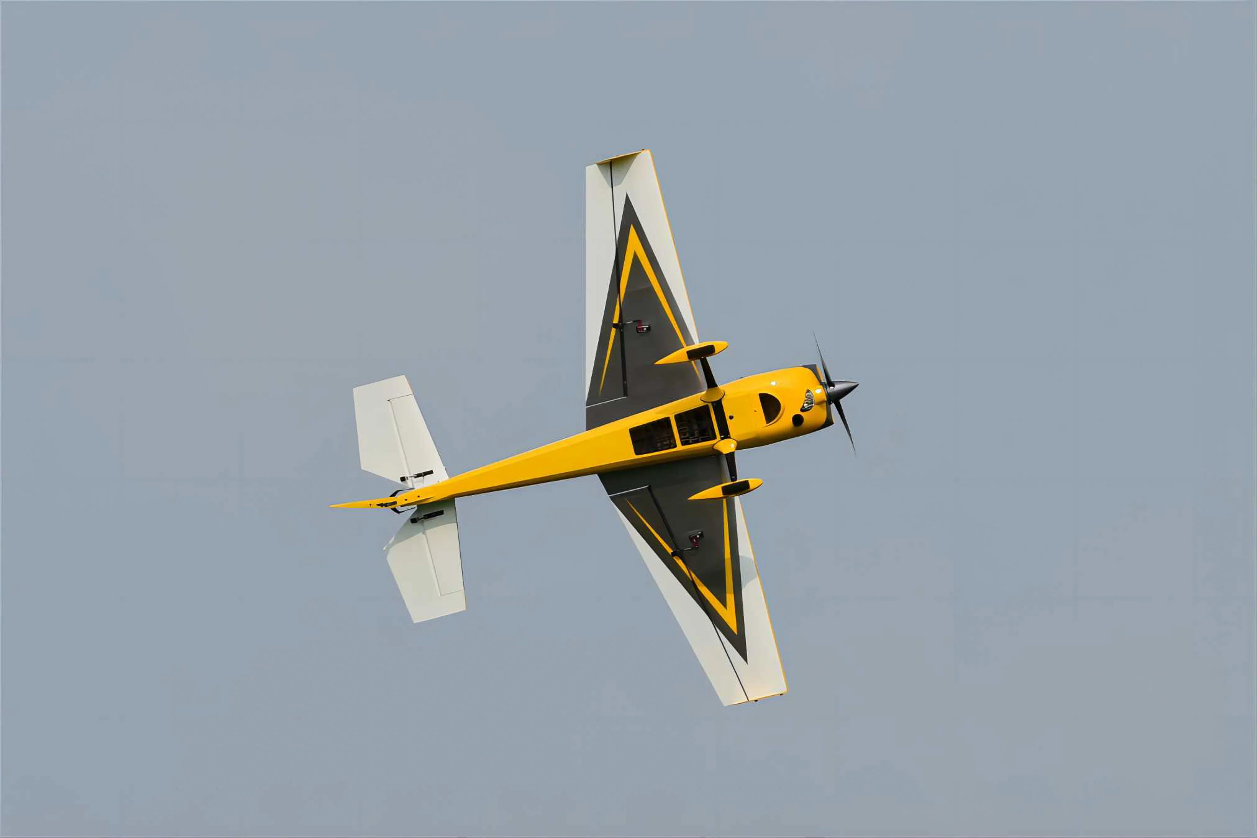 SW - 85" Edge 540 - Yellow/Charcoal (F) - Image 13