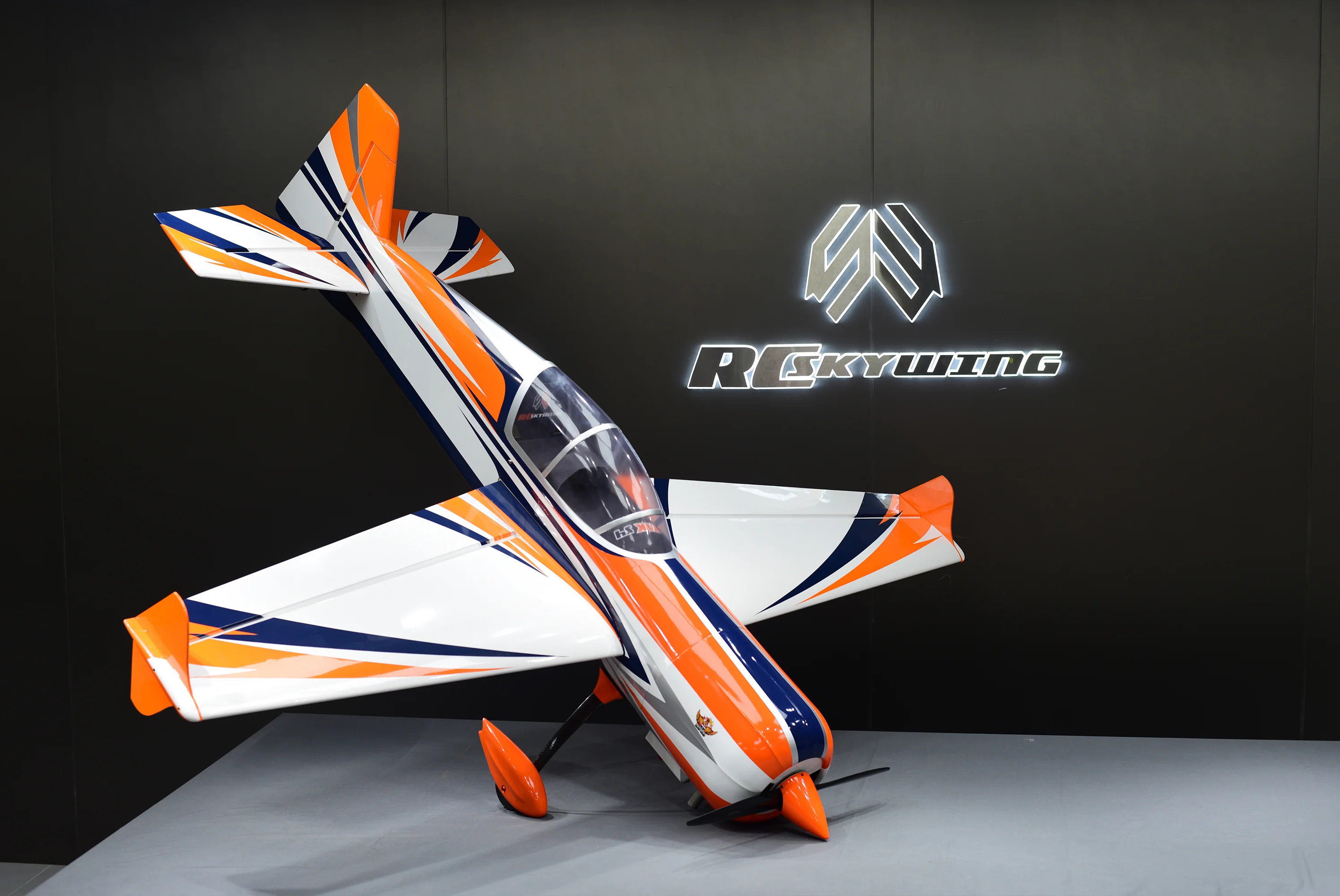 SW - 91" Yak 54 - White/Orange (B) - Image 6