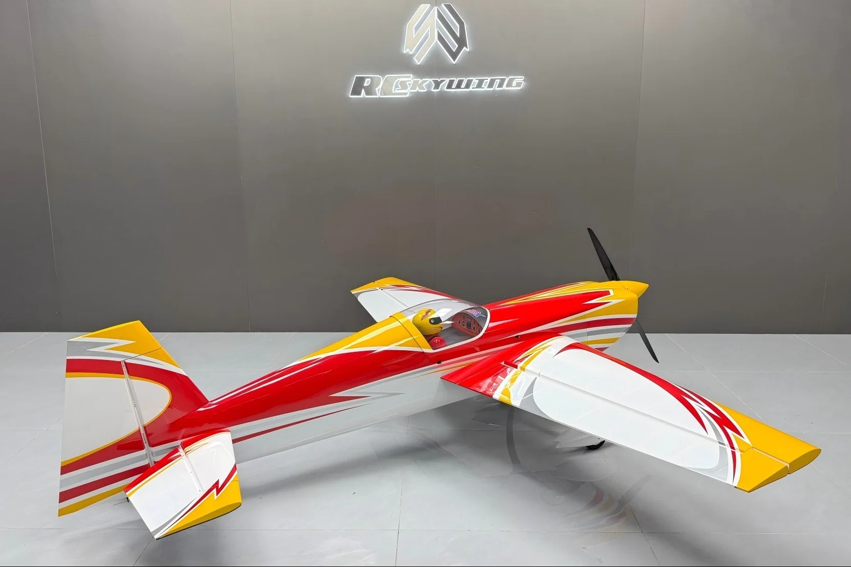SW - 104" Extra 330SX - Yellow/Red/Blue (B) - Image 5
