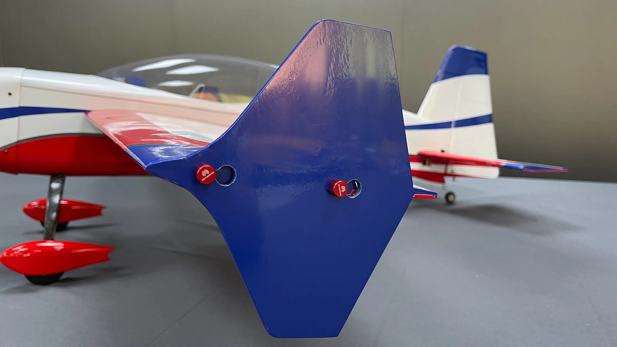 SW - 48" Extra NG - White/Red (A) - PNP - Image 18