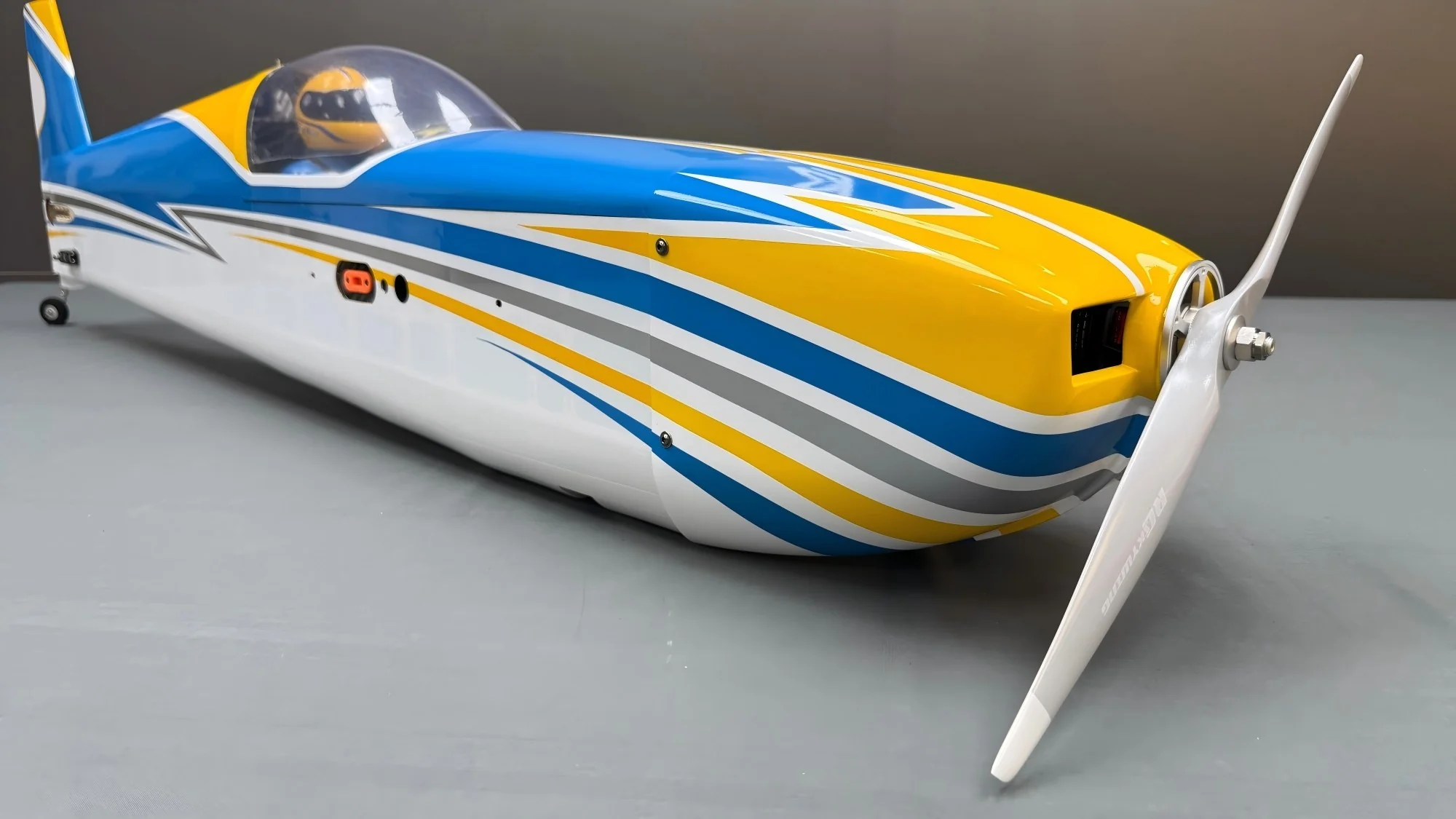 SW - 60" Extra 330SX - White/Blue/Yellow (B) - PNP - Image 5