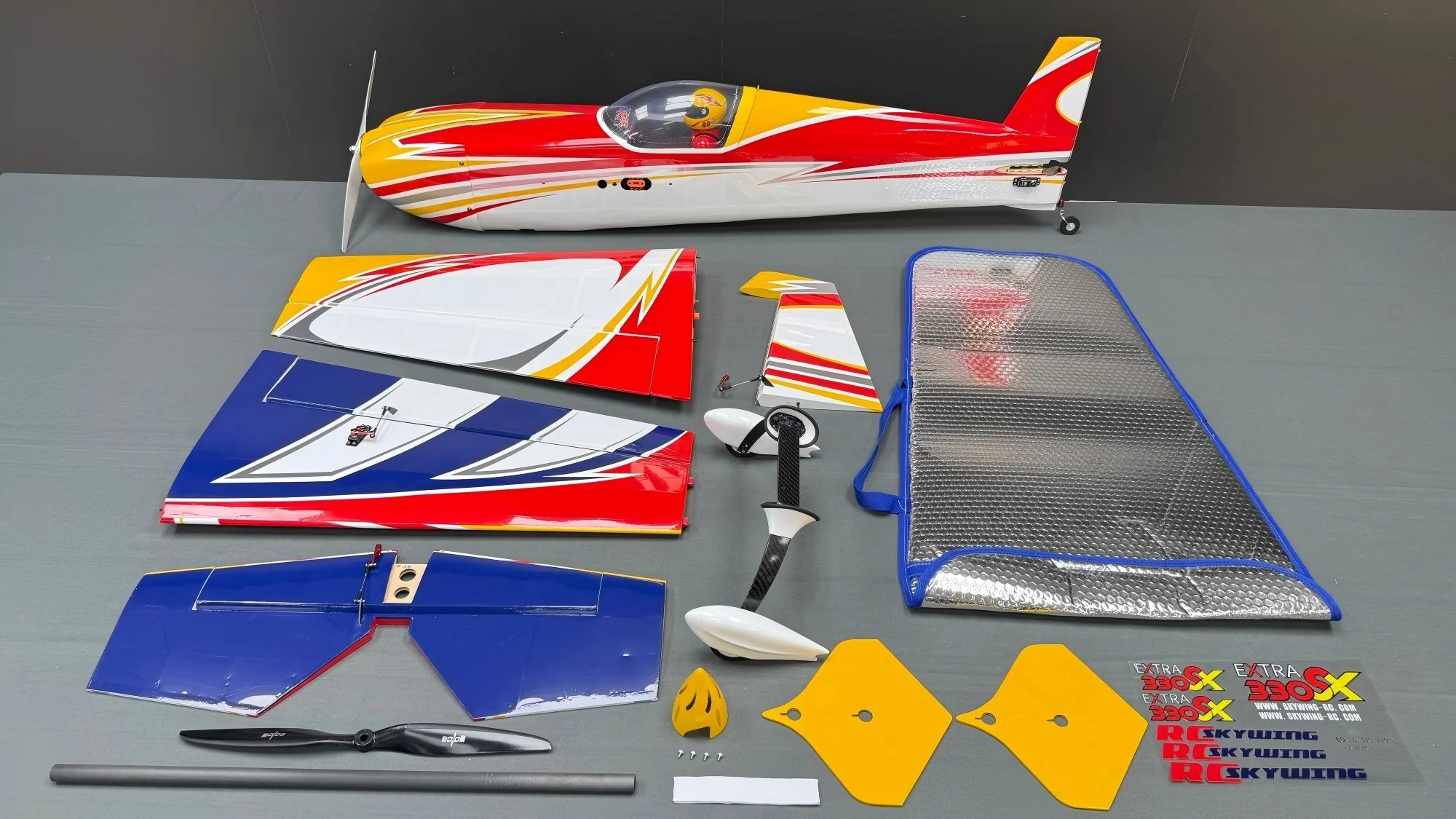 SW - 60" Extra 330SX - White/Red/Yellow (A) - PNP - Image 6