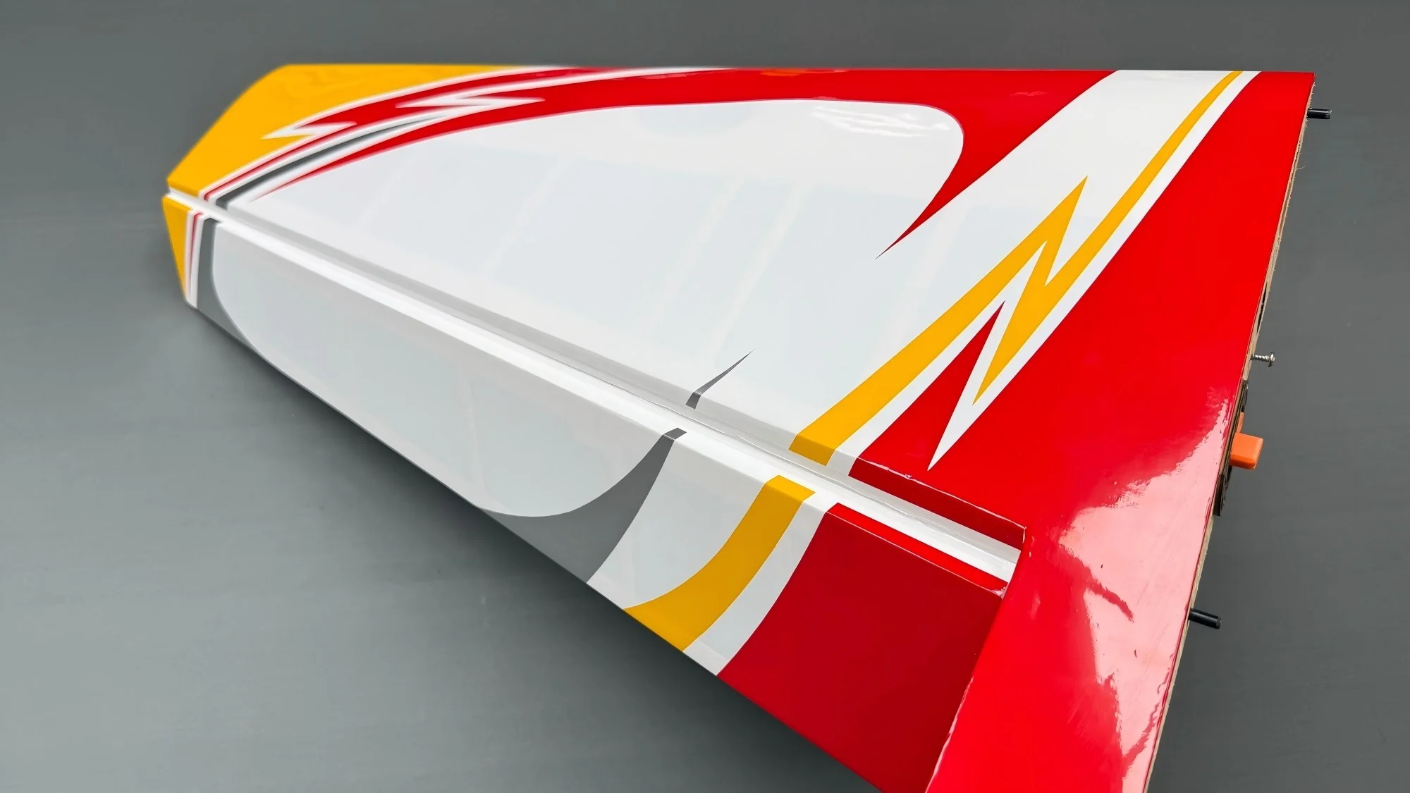 SW - 60" Extra 330SX - White/Red/Yellow (A) - PNP - Image 11