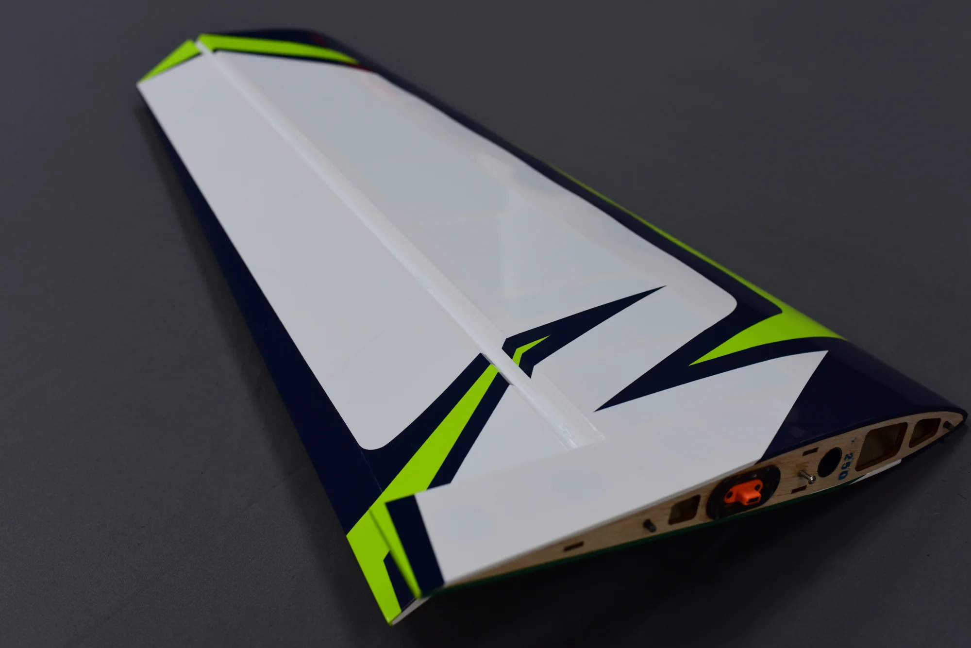 WING - 67" ARS 300 - SW