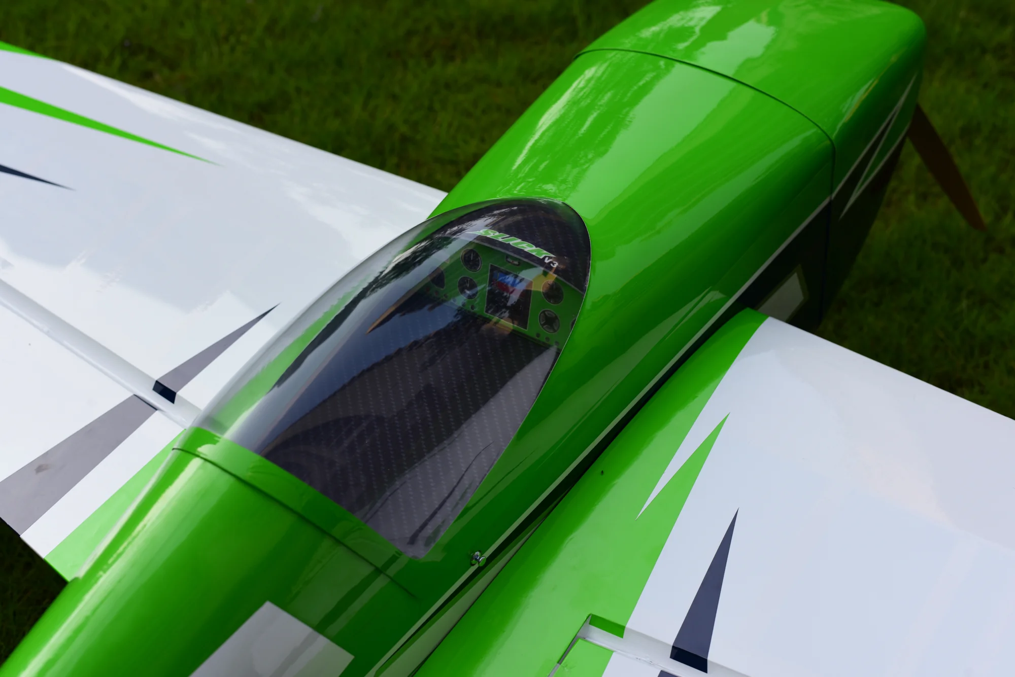 SW - 73" Slick 360 - White/Green/Dk Blue (C) - ARF - Image 6