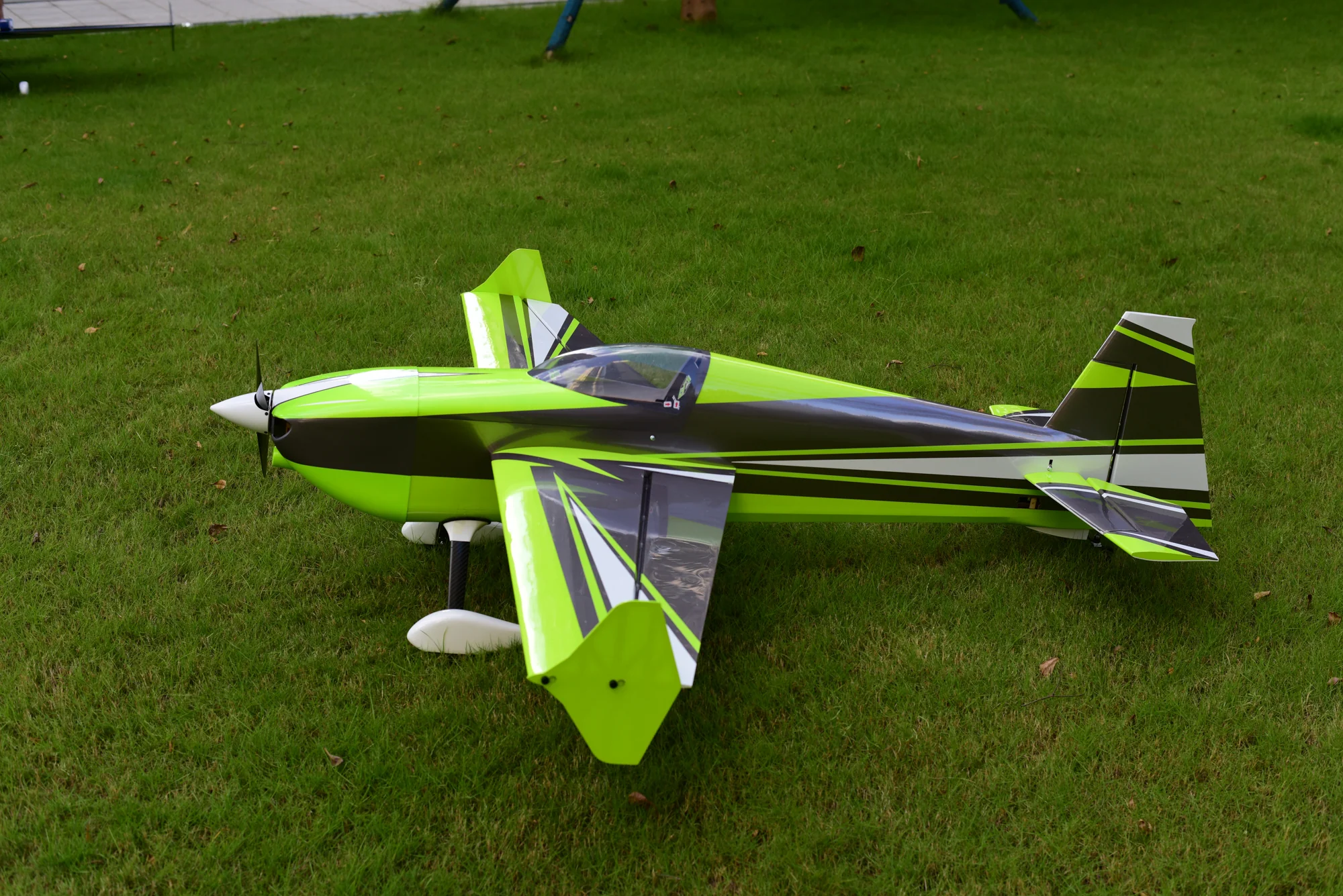 SW - 74" Edge - Grey/Green (D) - ARF - Image 4