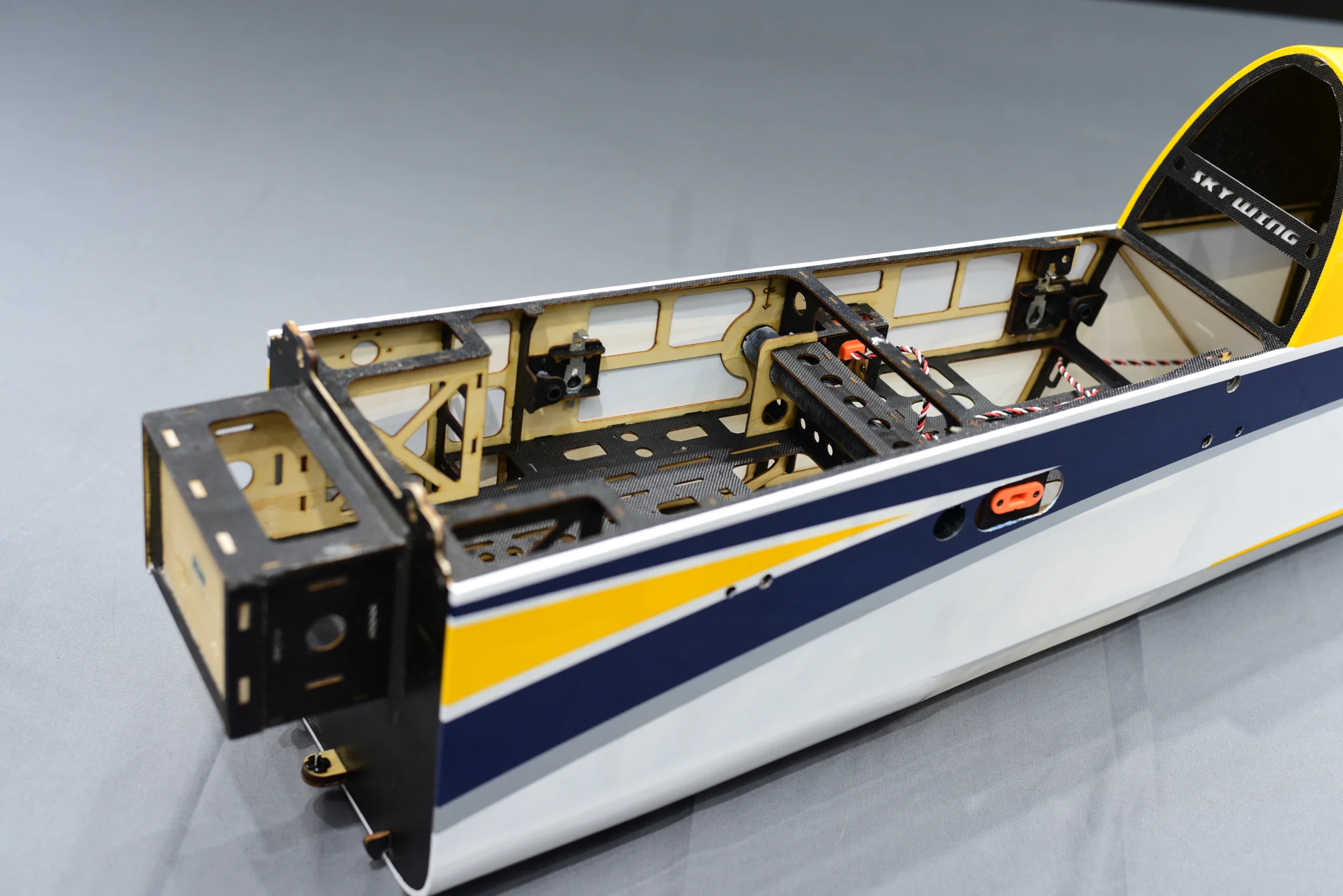 SW - 74" Laser 260 - White/Yellow/Navy (D) - ARF - Image 12