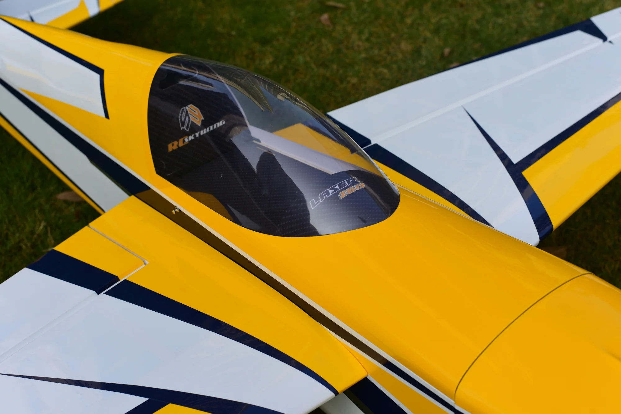 SW - 74" Laser 260 - White/Yellow/Navy (D) - ARF - Image 7
