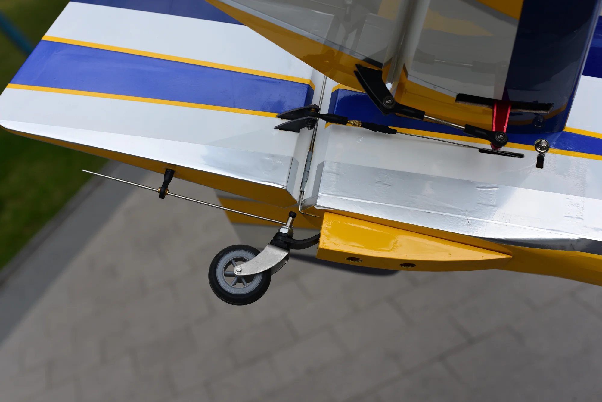SW - 74" Yak 54 - White/Blue (A) - ARF - Image 6