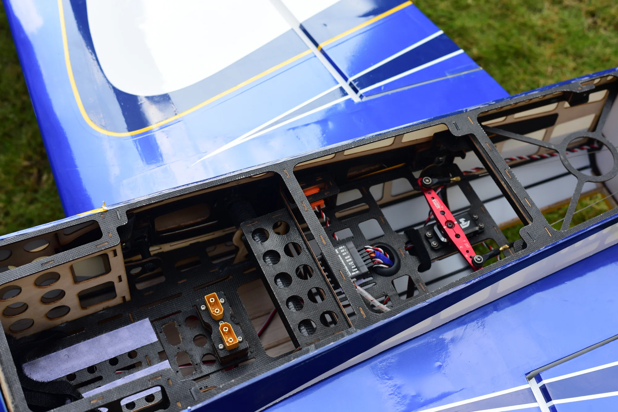SW - 74" Yak 54 - White/Blue (A) - ARF - Image 7