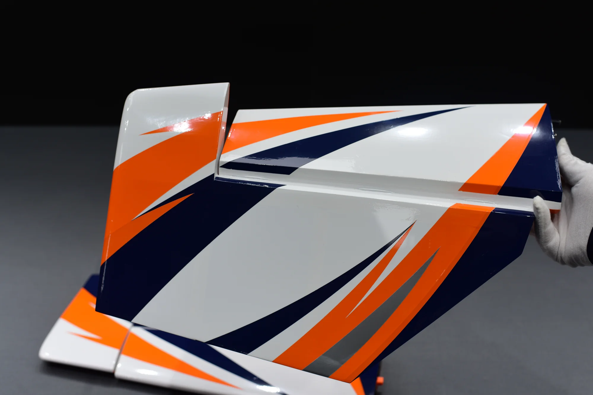 STAB/ELEVATOR - 91" Yak 54 - SW