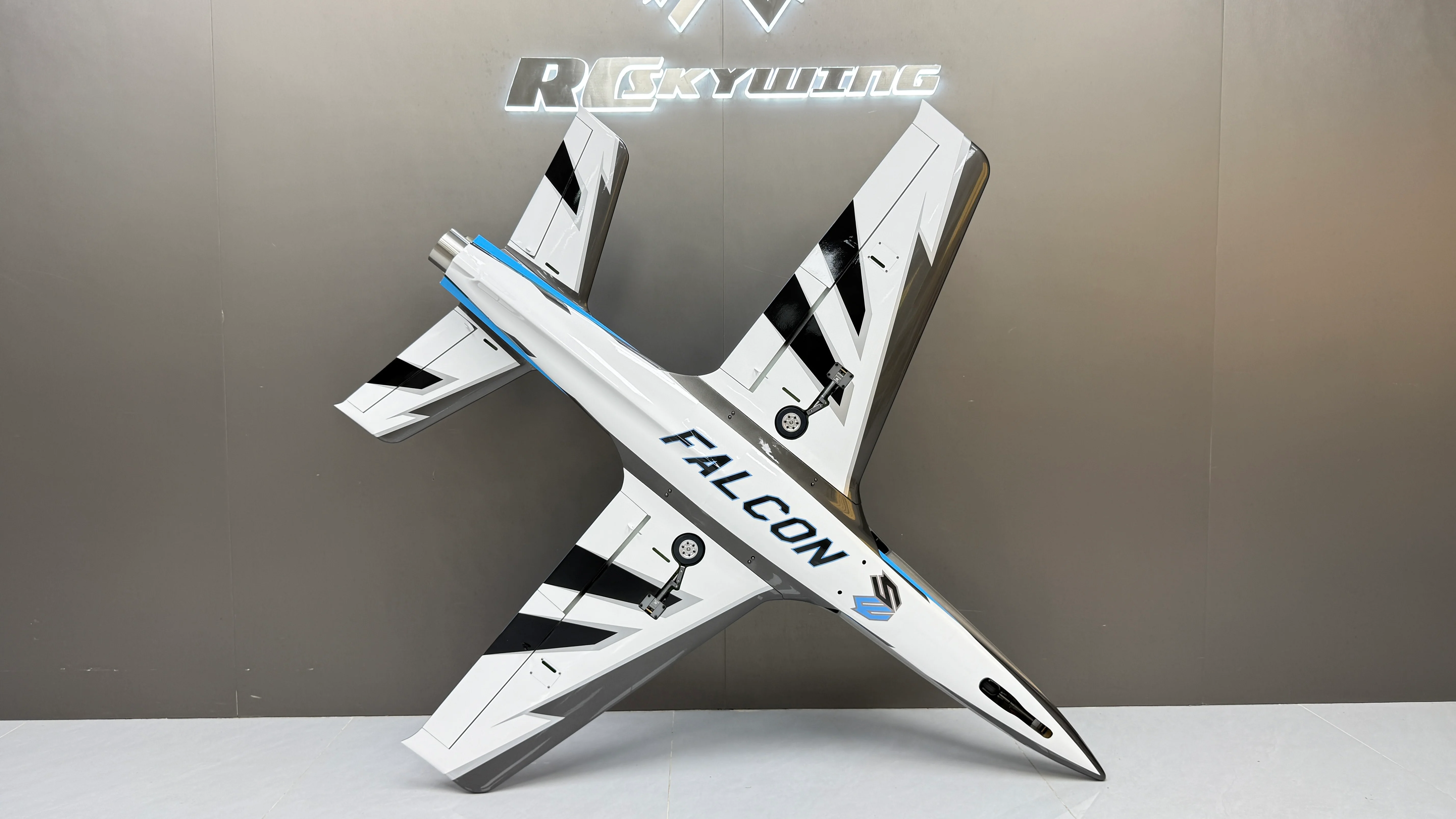 SW - Falcon 1.8M - Blue/Metal Grey - ARF - Image 3