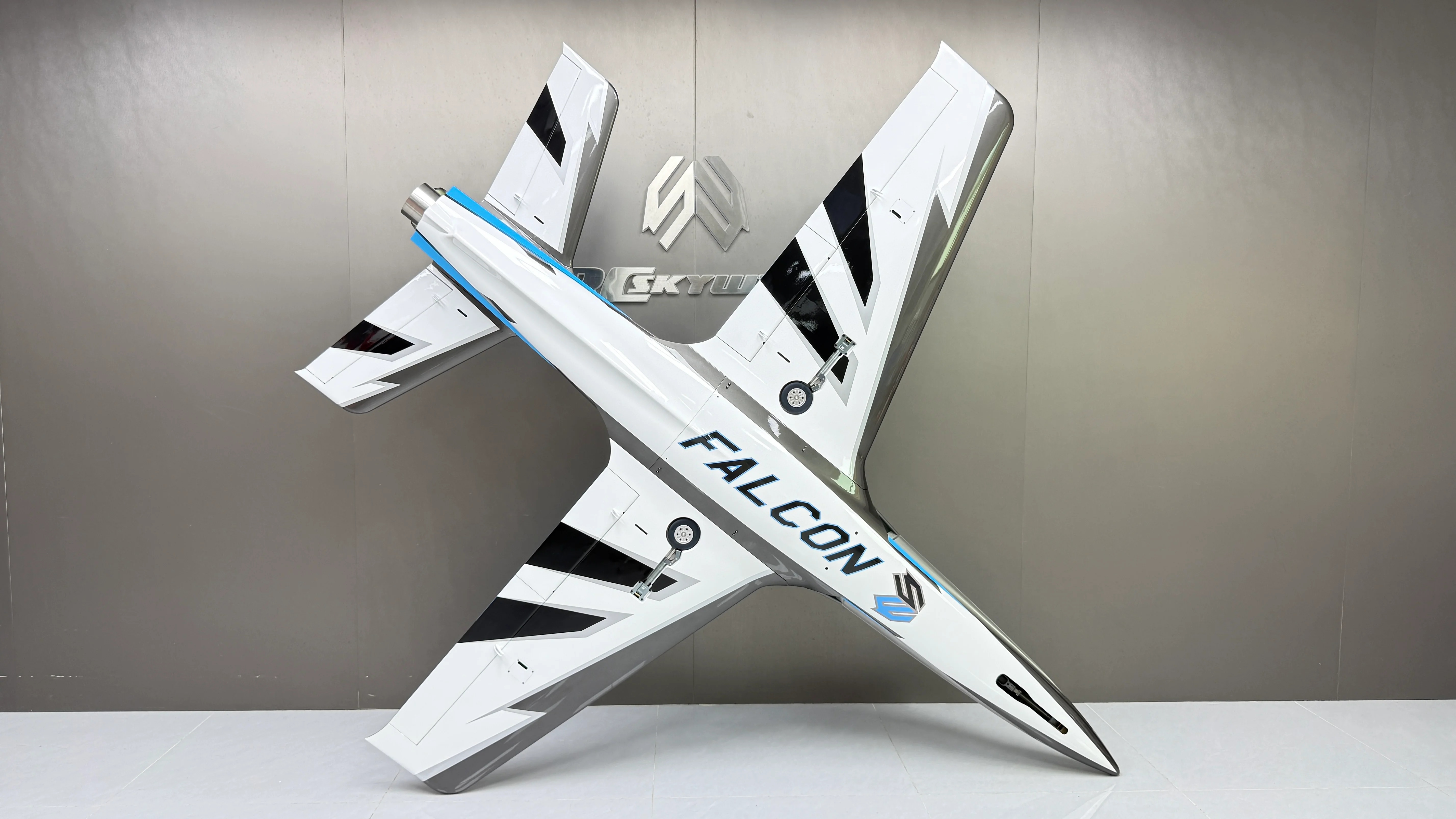 SW - Falcon 2.8M - Blue/Metal Grey - ARF - Image 3
