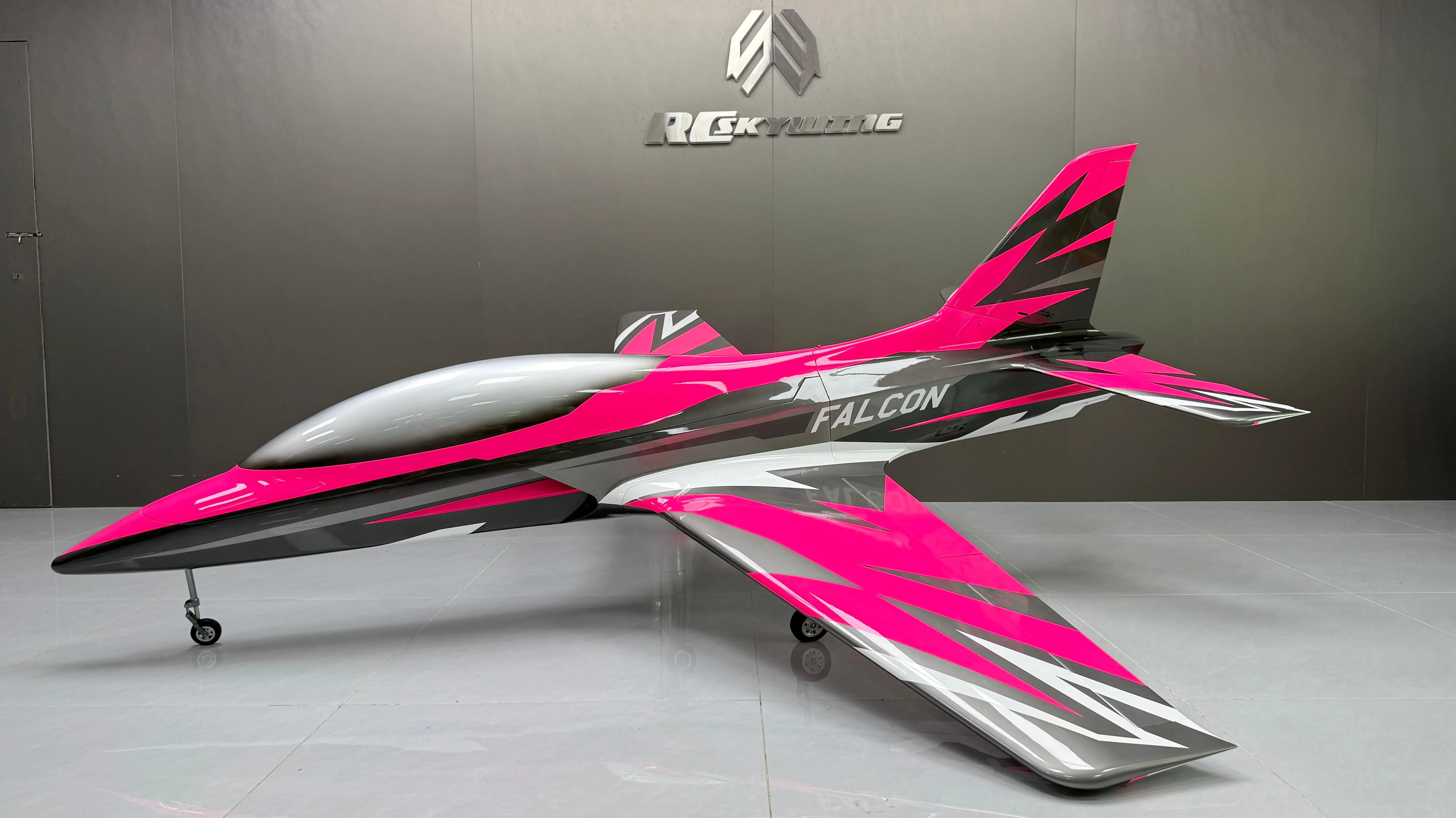 SW - Falcon 2.4M - Pink/Metal Grey - ARF